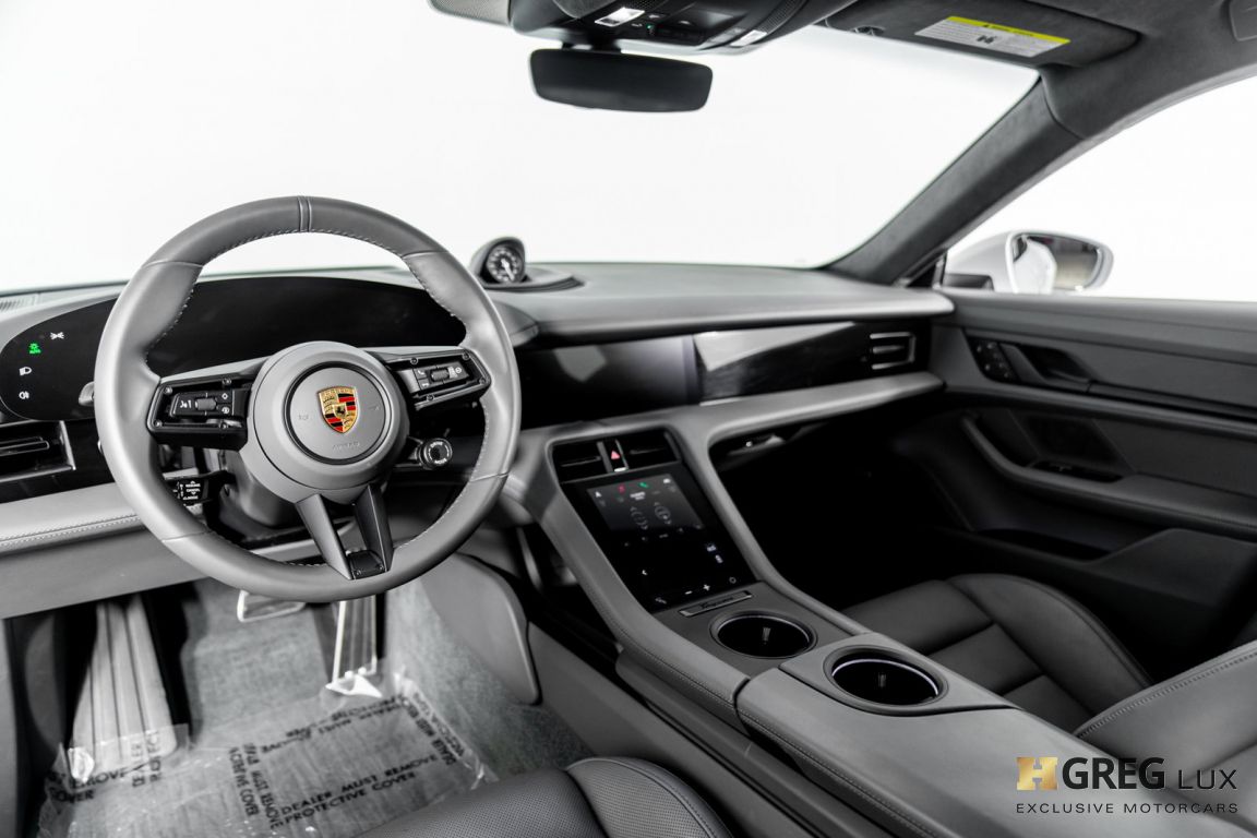 2022 Porsche Taycan GTS #1