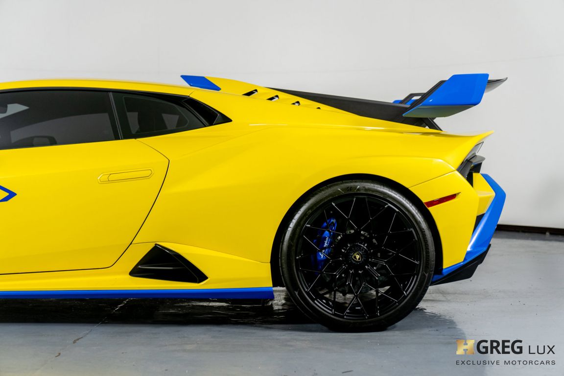 2022 Lamborghini Huracan STO Base #16