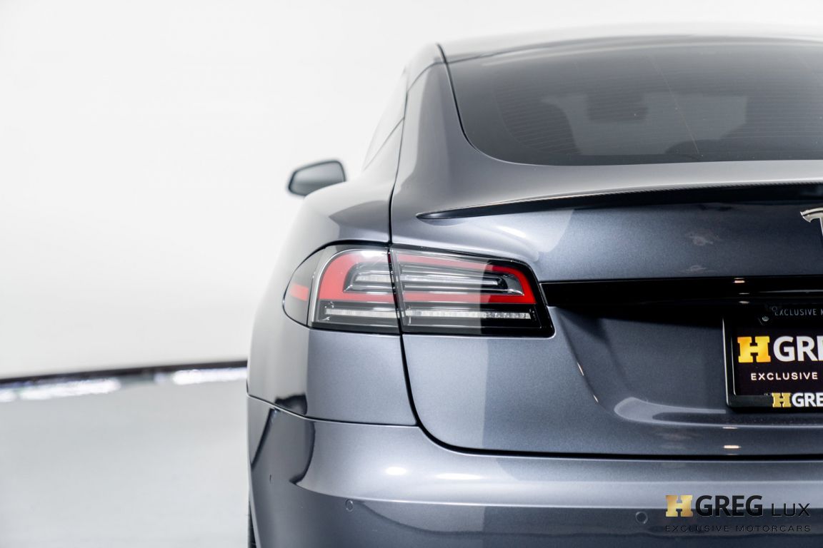 2022 Tesla Model S Plaid #12