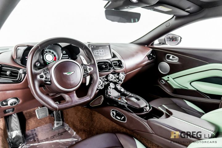 2019 Aston Martin Vantage  #1
