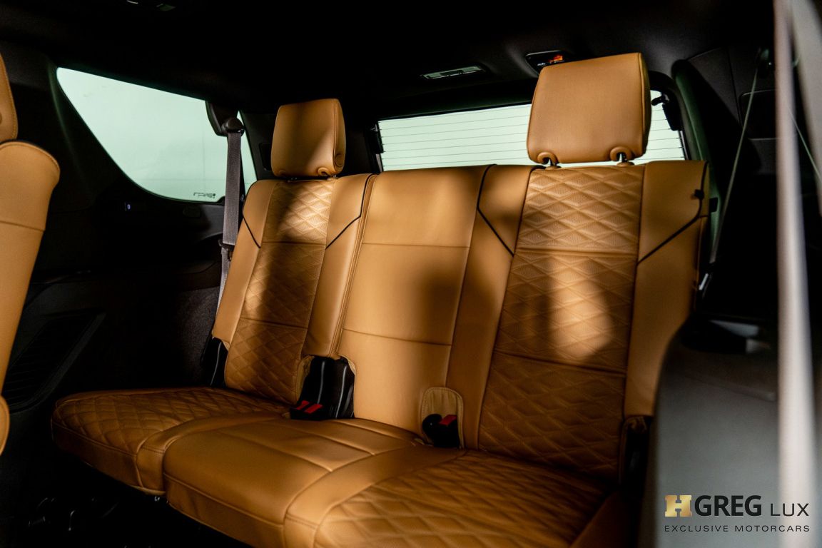 2023 Cadillac Escalade 4WD Premium Luxury #33