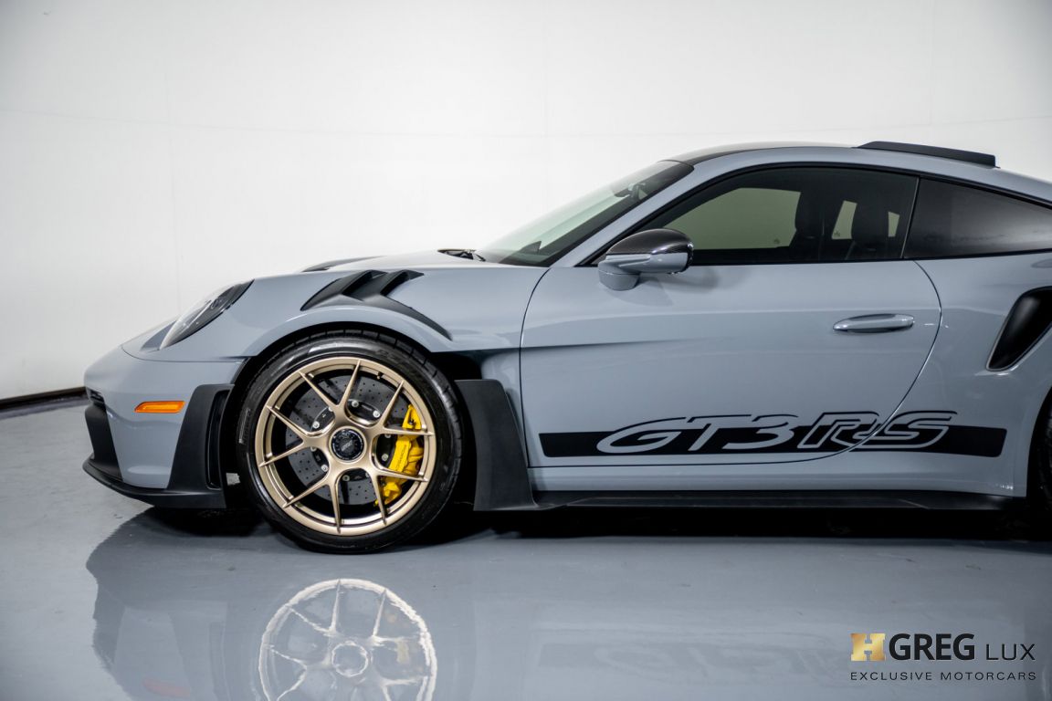 2023 Porsche 911 GT3 RS WEISSACH #18