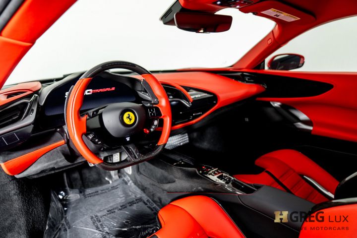 2023 Ferrari SF90 Stradale Base #1