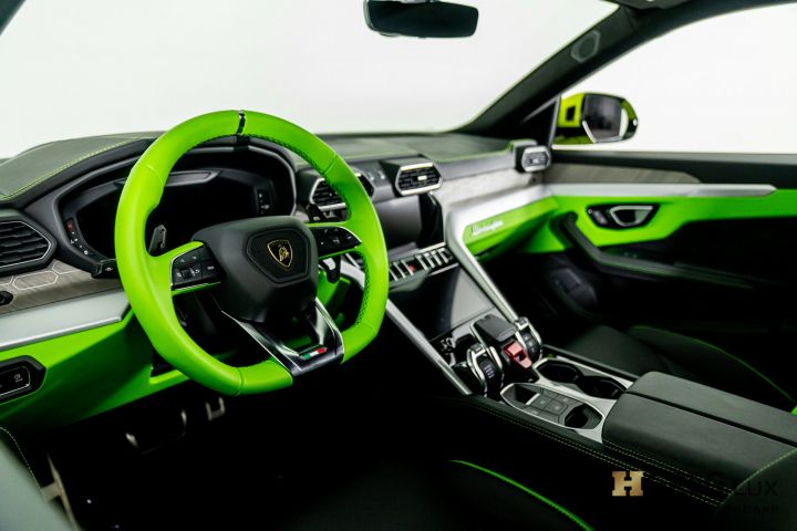 2023 Lamborghini Urus S #1