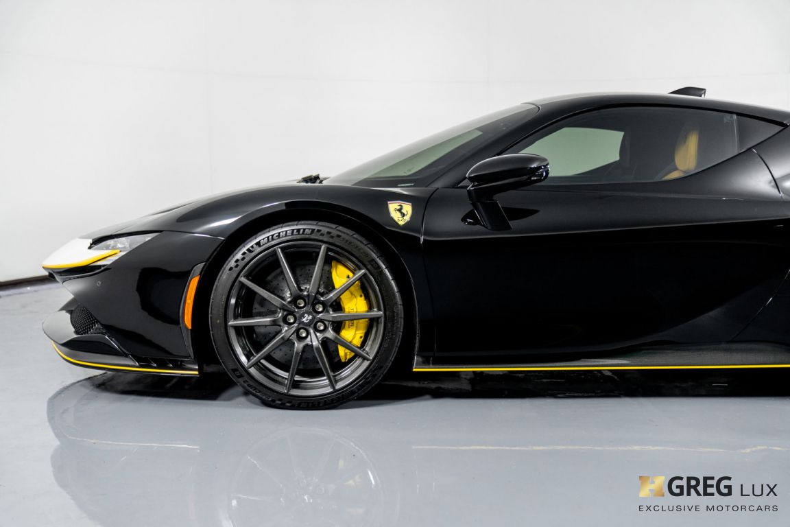 2022 Ferrari SF90 Stradale  #18