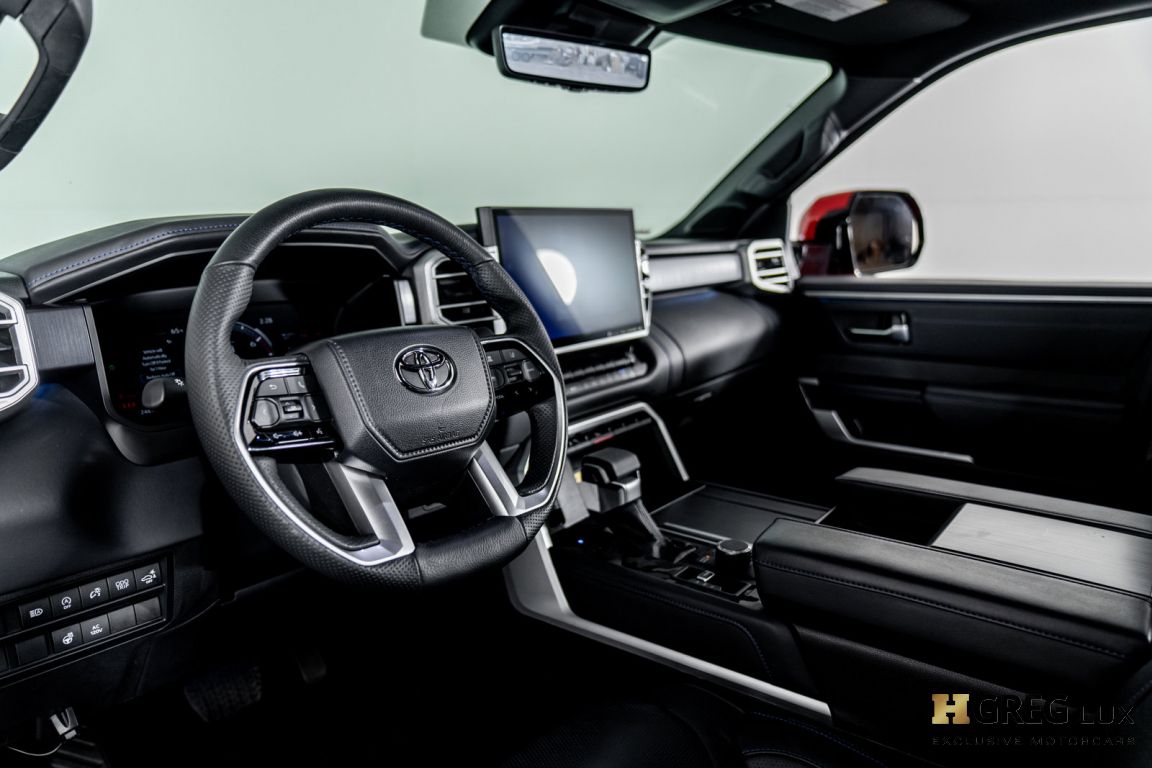 2022 Toyota Tundra 4WD Platinum #1