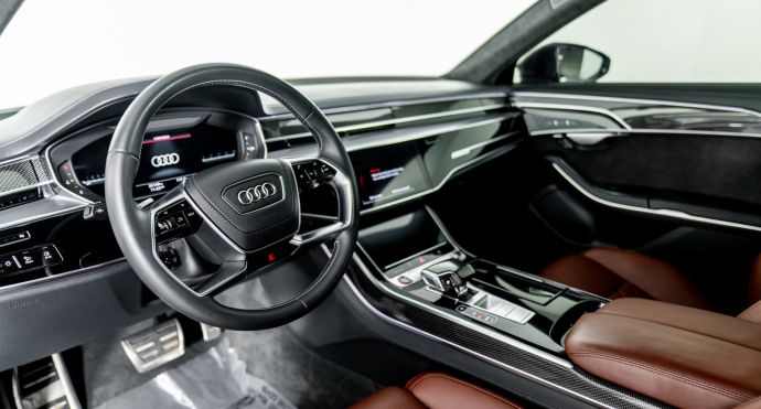 2021 Audi S8 4.0T #1
