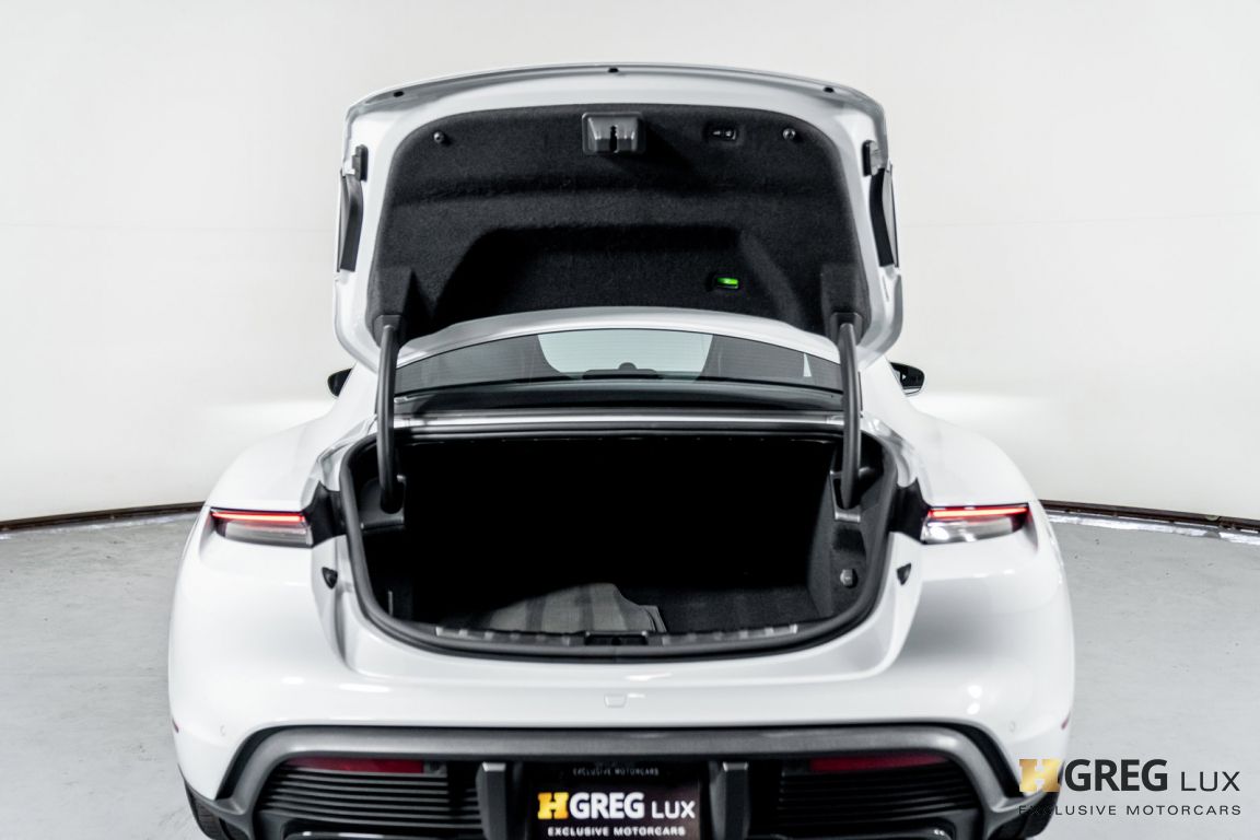 2022 Porsche Taycan GTS #42