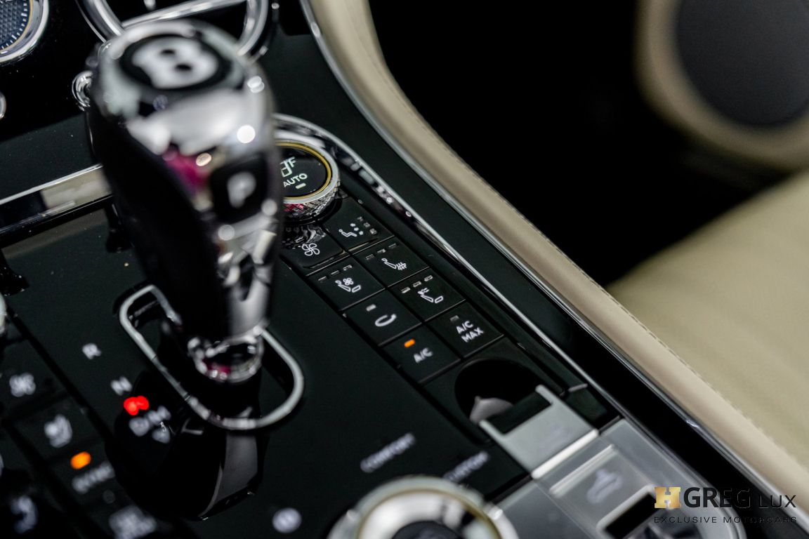 2022 Bentley Continental GTC V8 #42