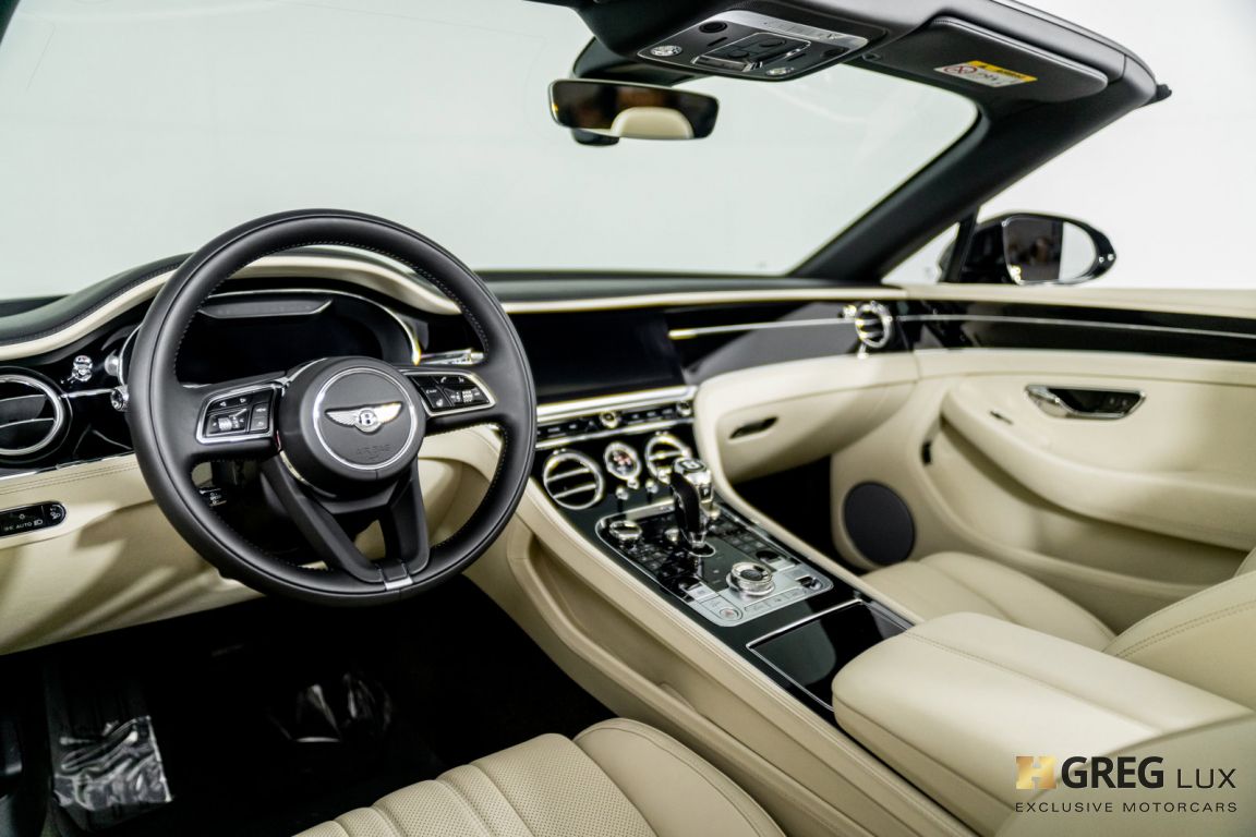 2022 Bentley Continental GTC V8 #1