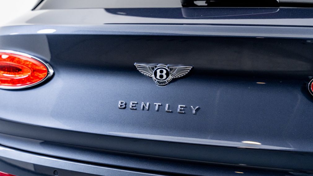 2023 Bentley Bentayga Azure #22
