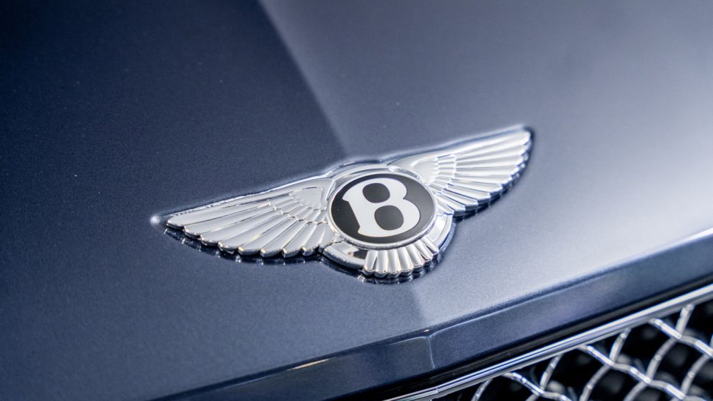 2023 Bentley Bentayga Azure #21