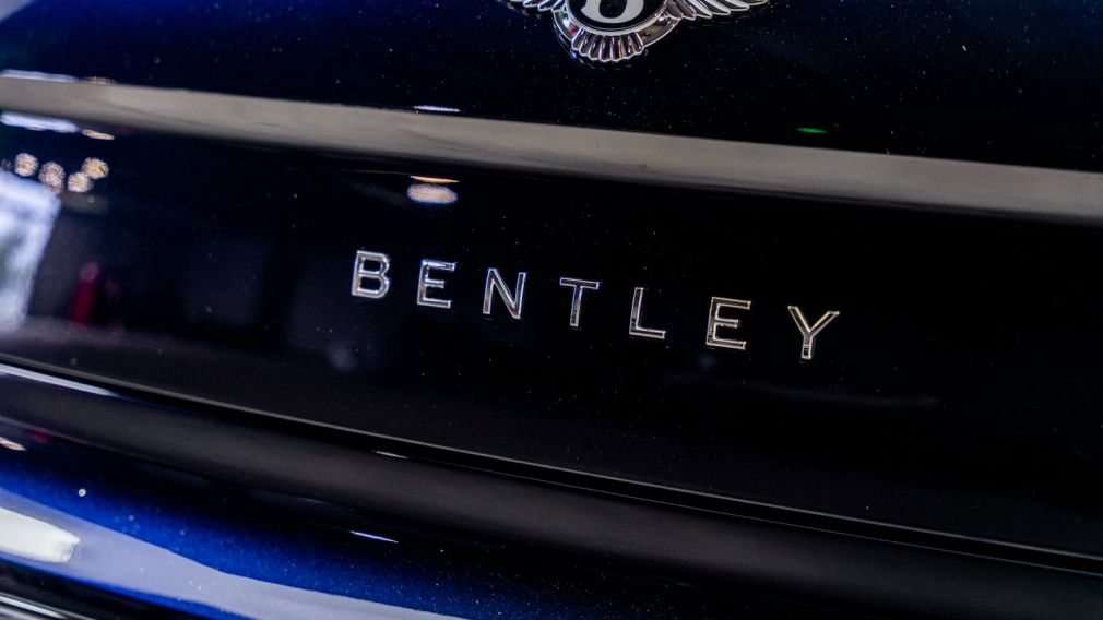 2023 Bentley Flying Spur Azure #12
