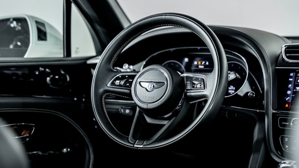 2021 Bentley Bentayga V8 #26
