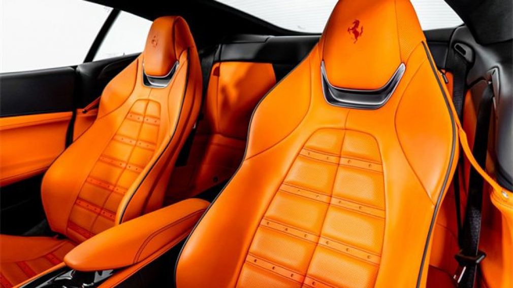 2021 Ferrari Portofino photo 2