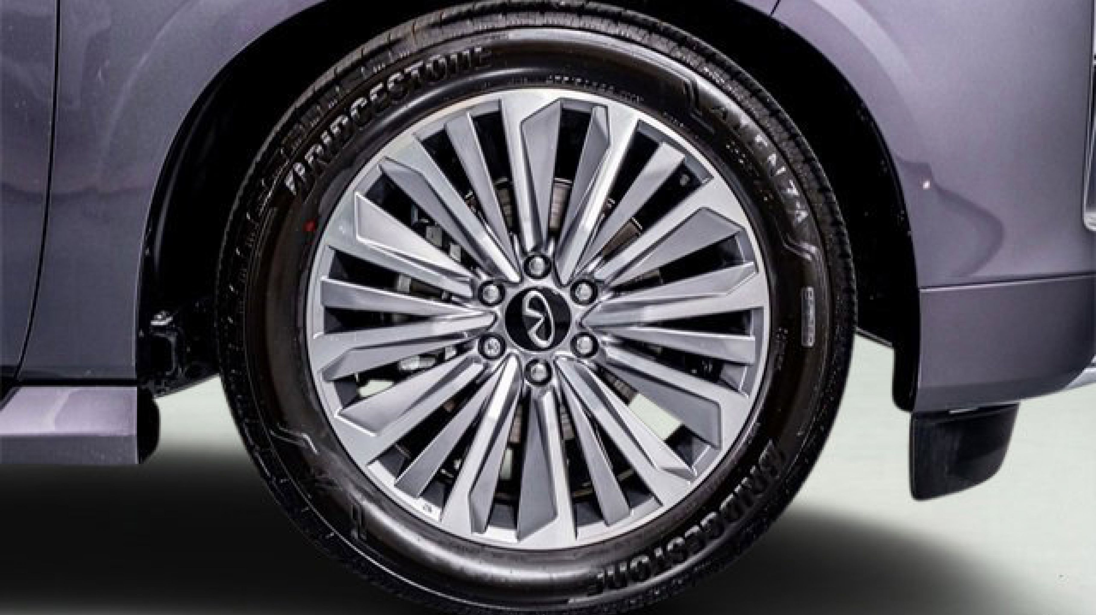 2025 Infiniti QX80 Sensory photo 4