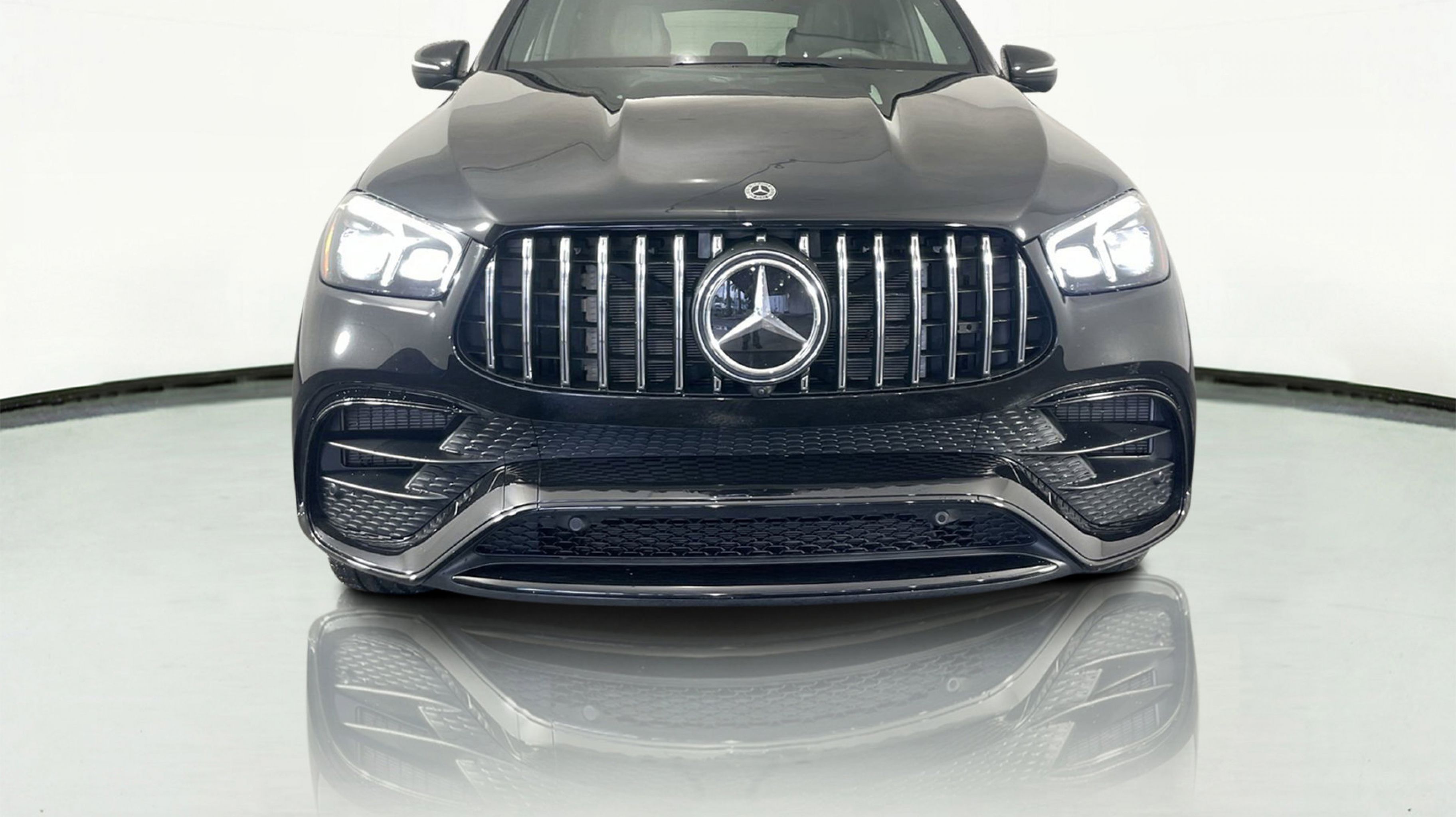 2023 Mercedes Benz GLE AMG 63 S photo 3