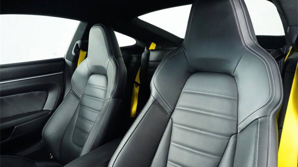2022 Porsche 911 Turbo S photo 3