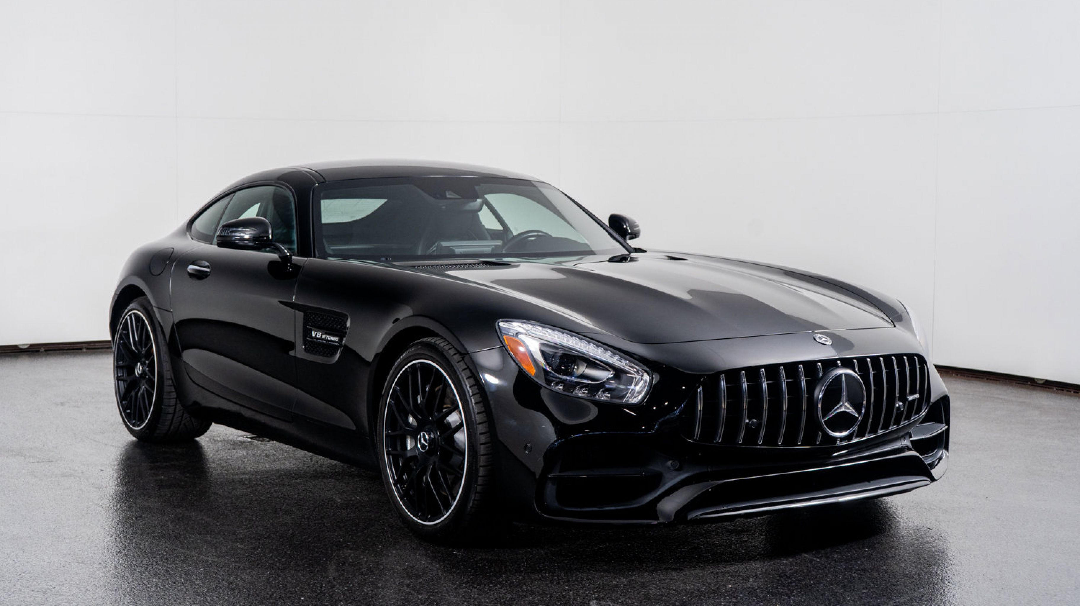 2019 Mercedes Benz AMG GT GT photo 4
