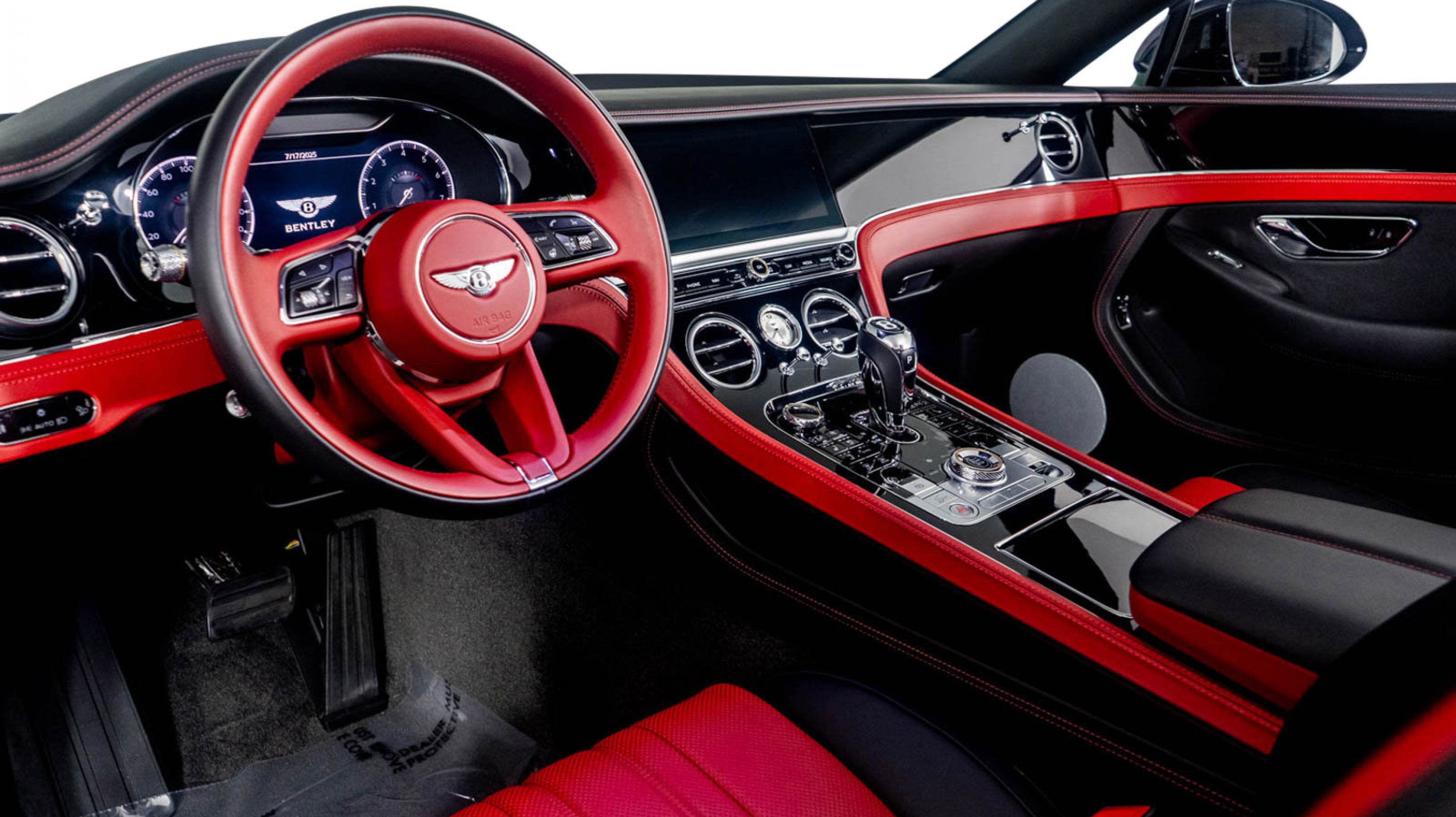 2023 Bentley Continental GT Azure photo 2