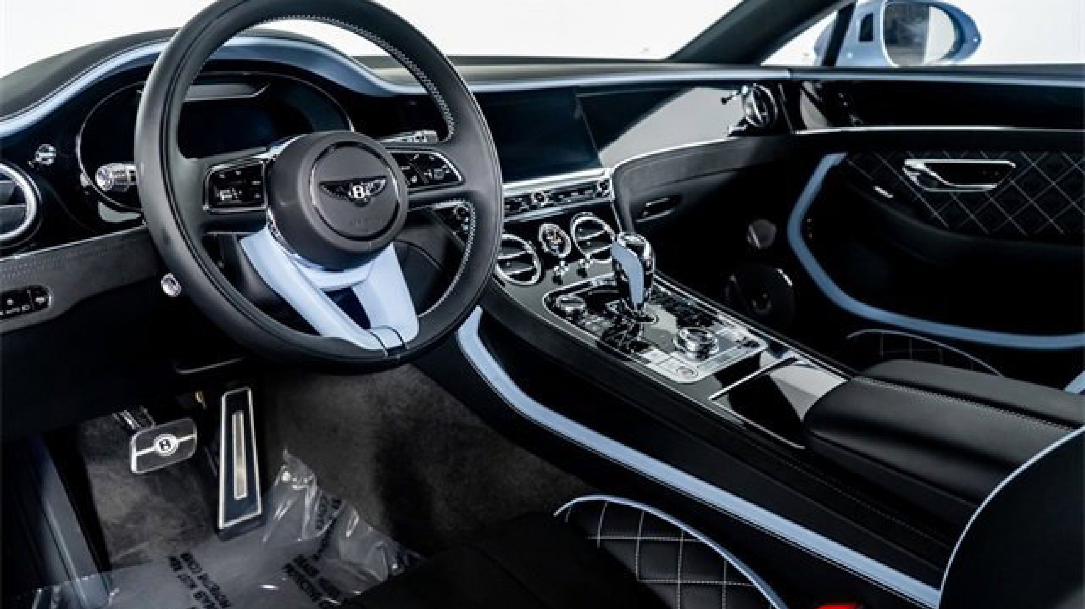 2024 Bentley Continental GT photo 2