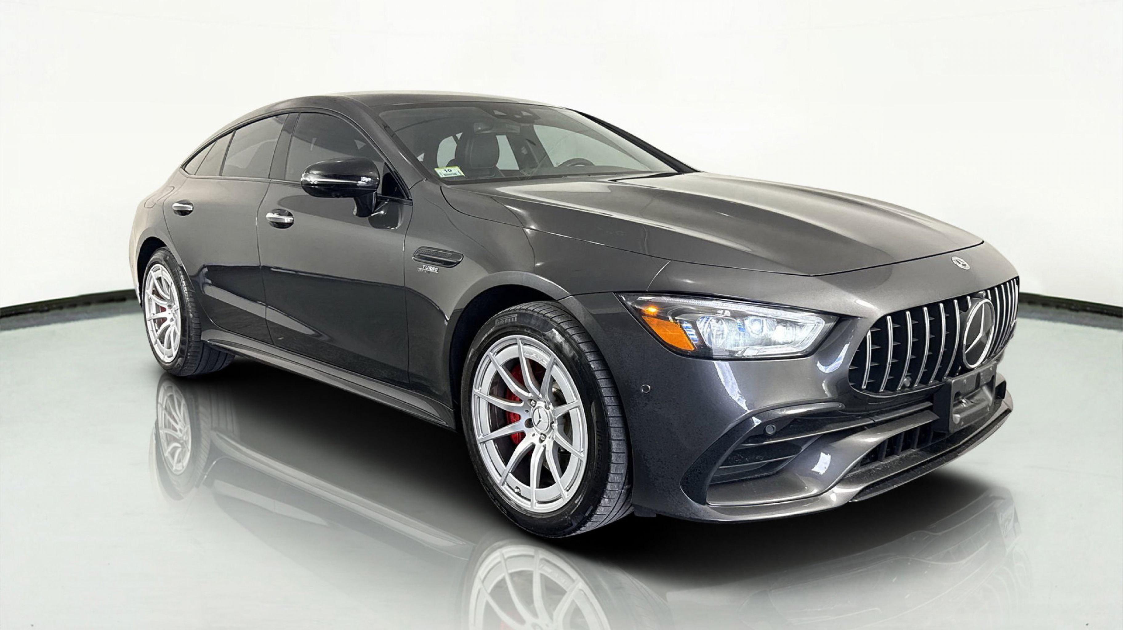 2022 Mercedes Benz AMG GT photo 2