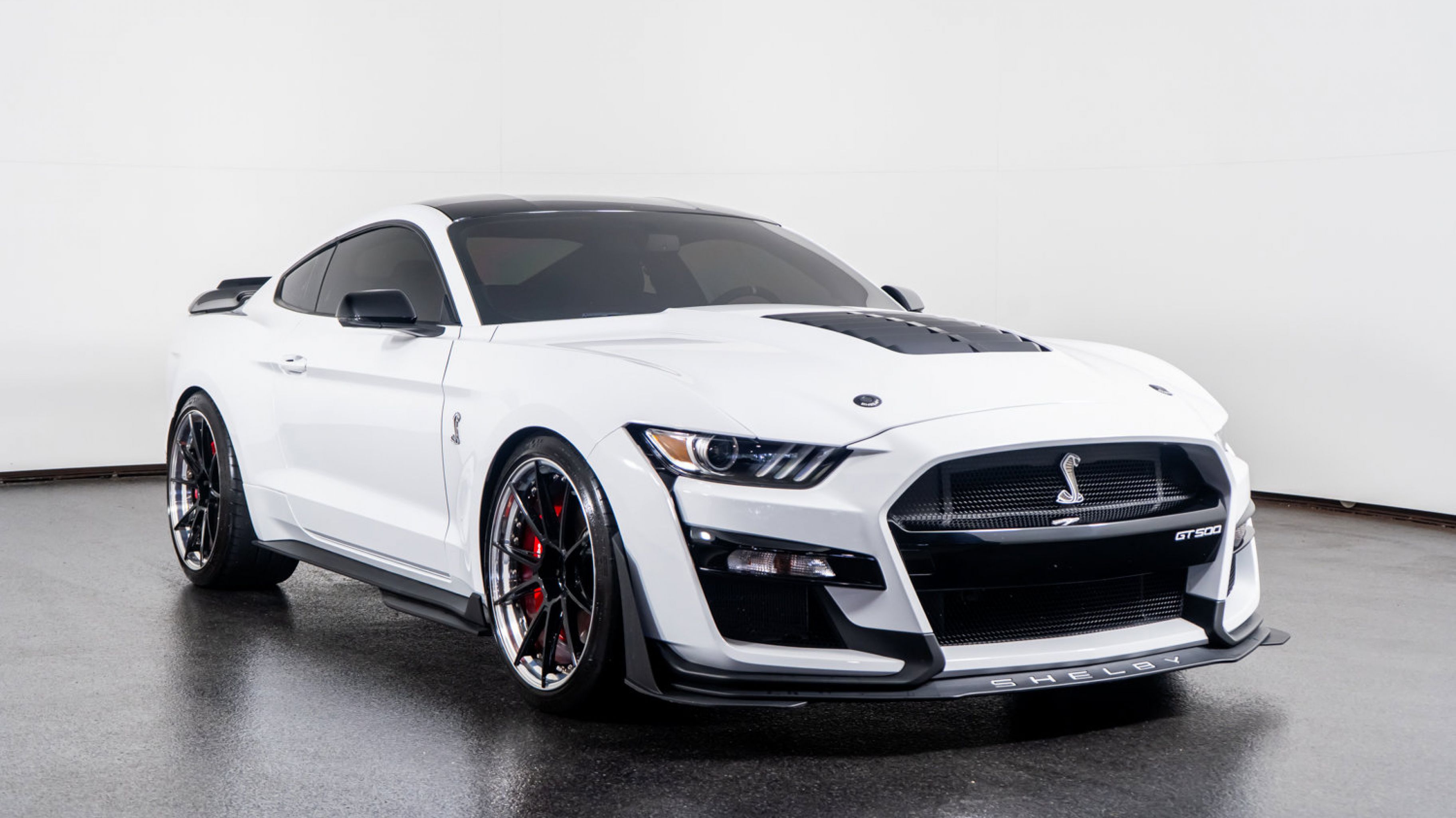 2020 Ford Mustang Shelby GT500 photo 3