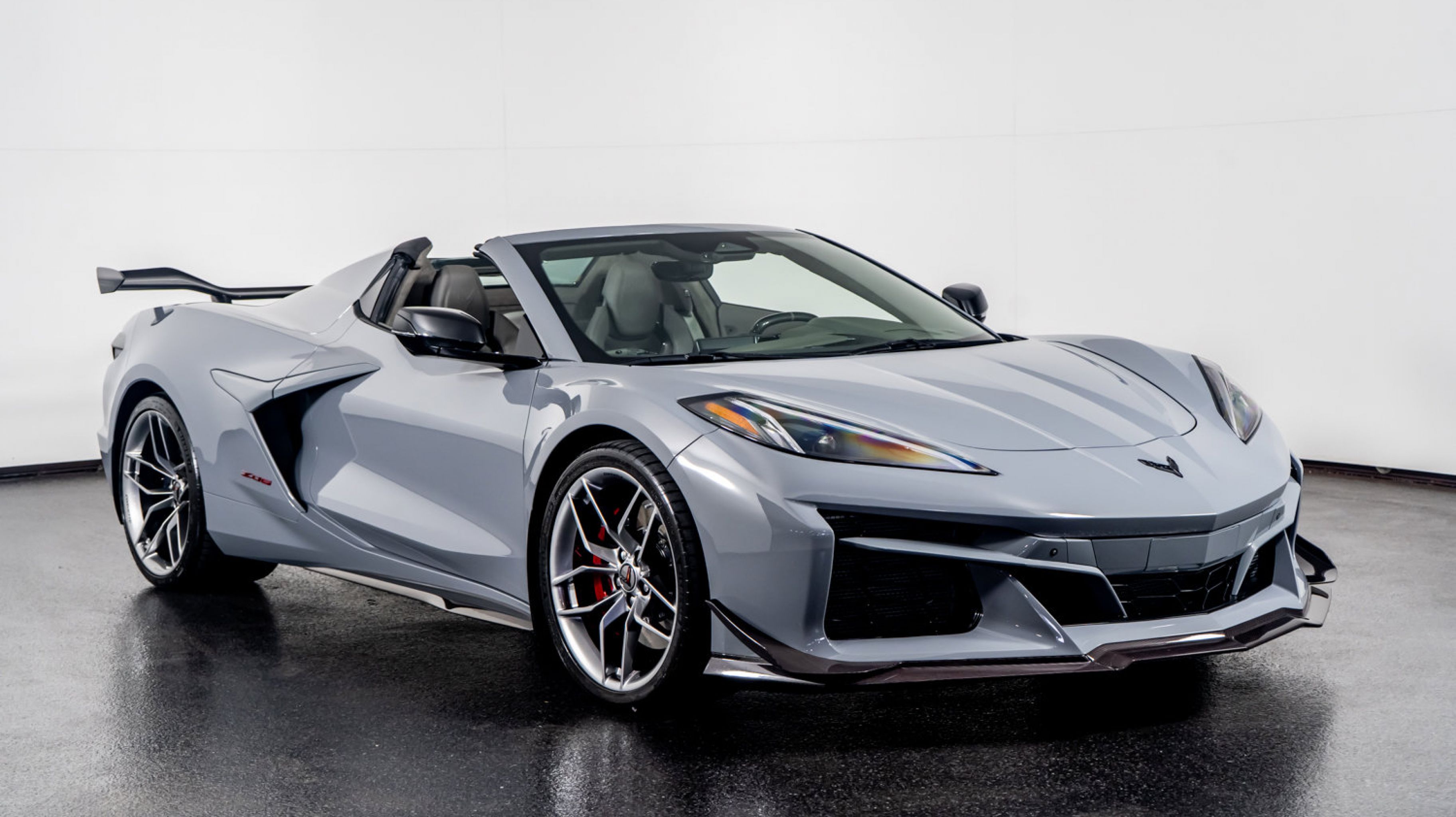 2025 Chevrolet Corvette 3LZ photo 4