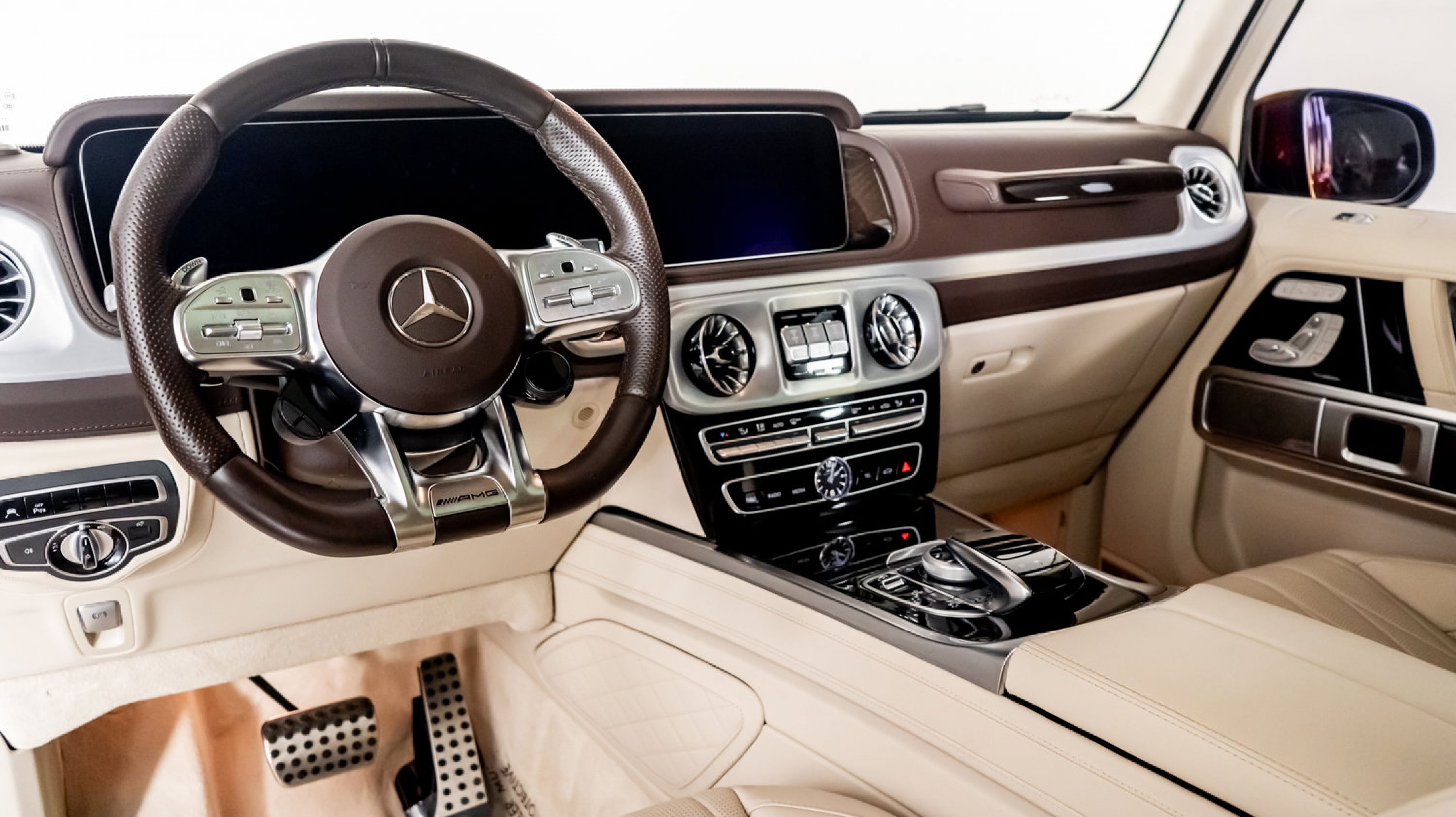 2024 Mercedes Benz G AMG 63 photo 2