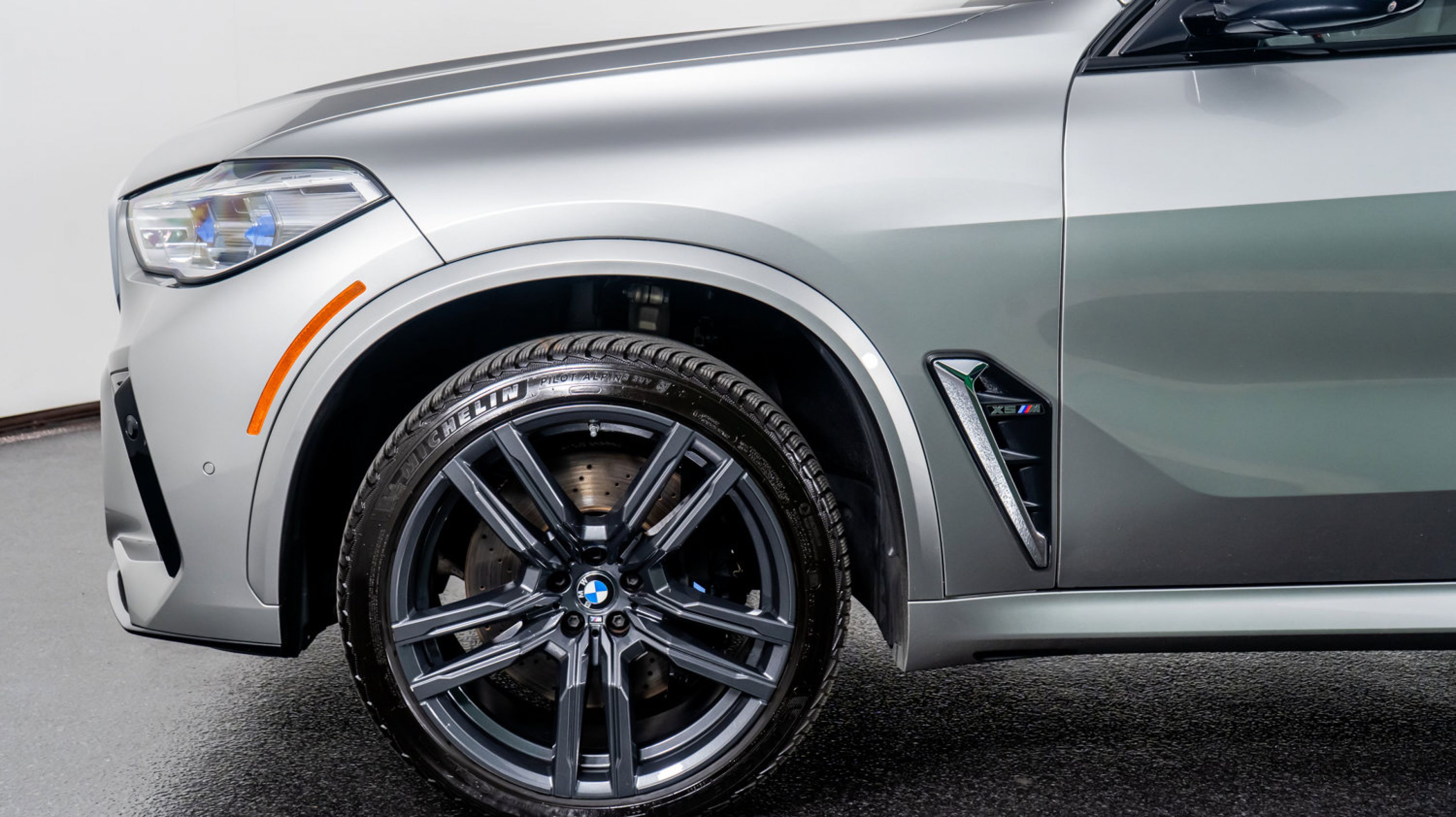 2021 Bmw X5 M photo 16