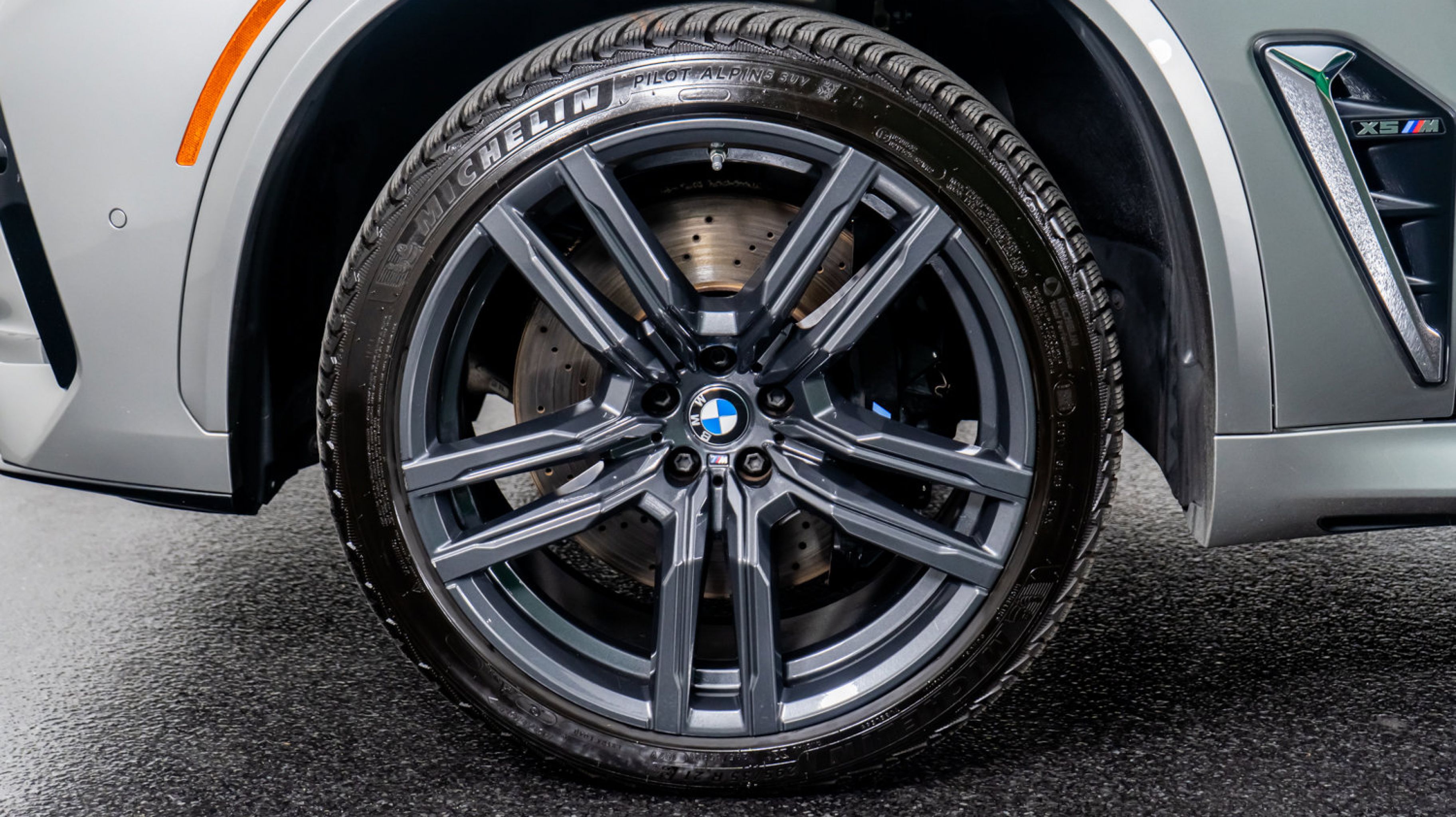 2021 Bmw X5 M photo 17