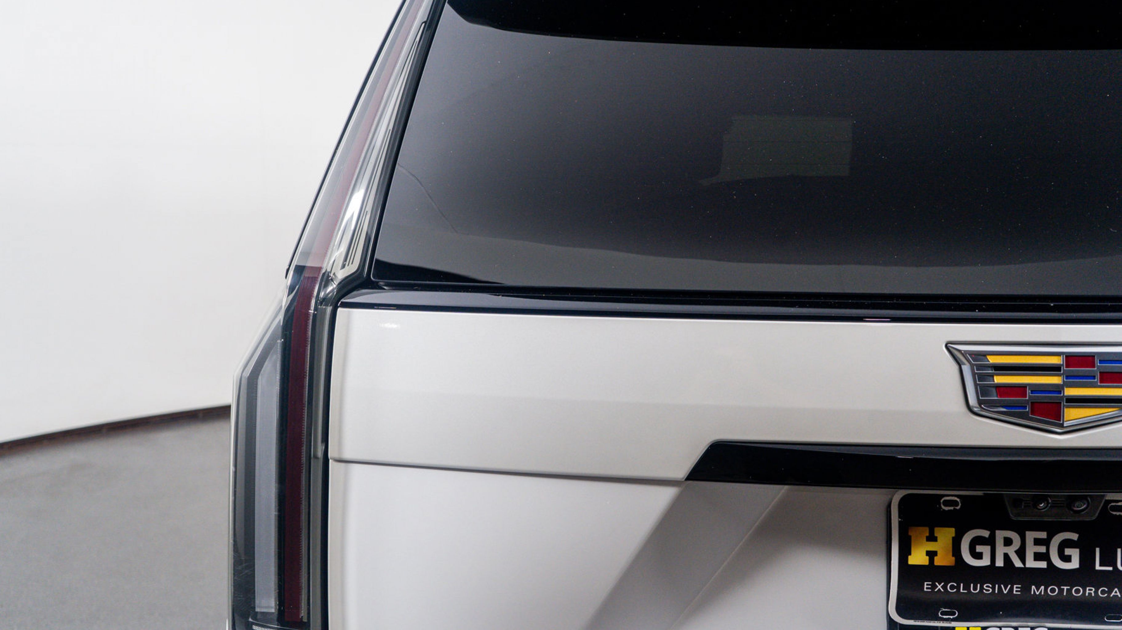 2025 Cadillac Escalade V-Series photo 12
