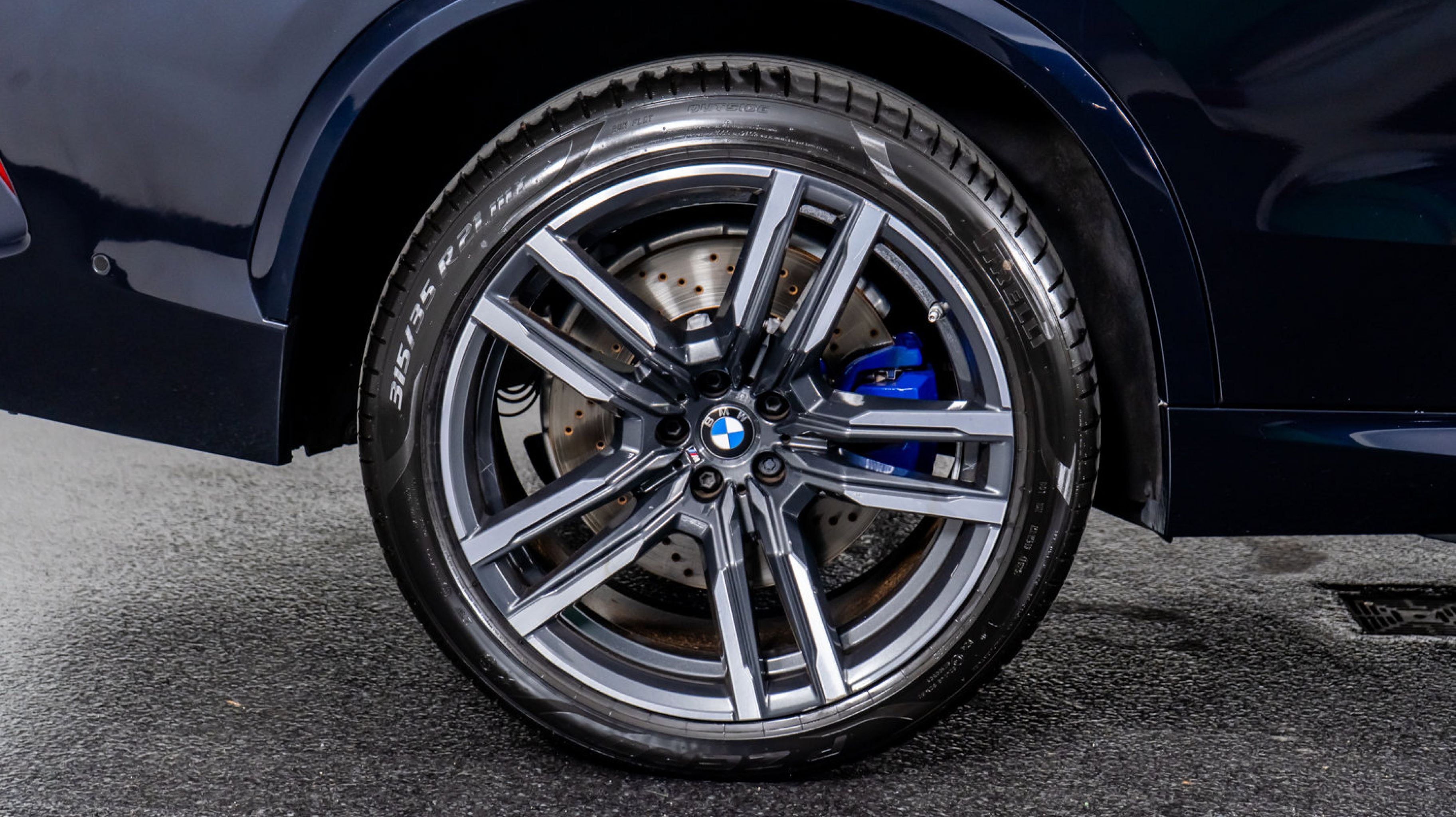 2022 Bmw X5 M photo 5