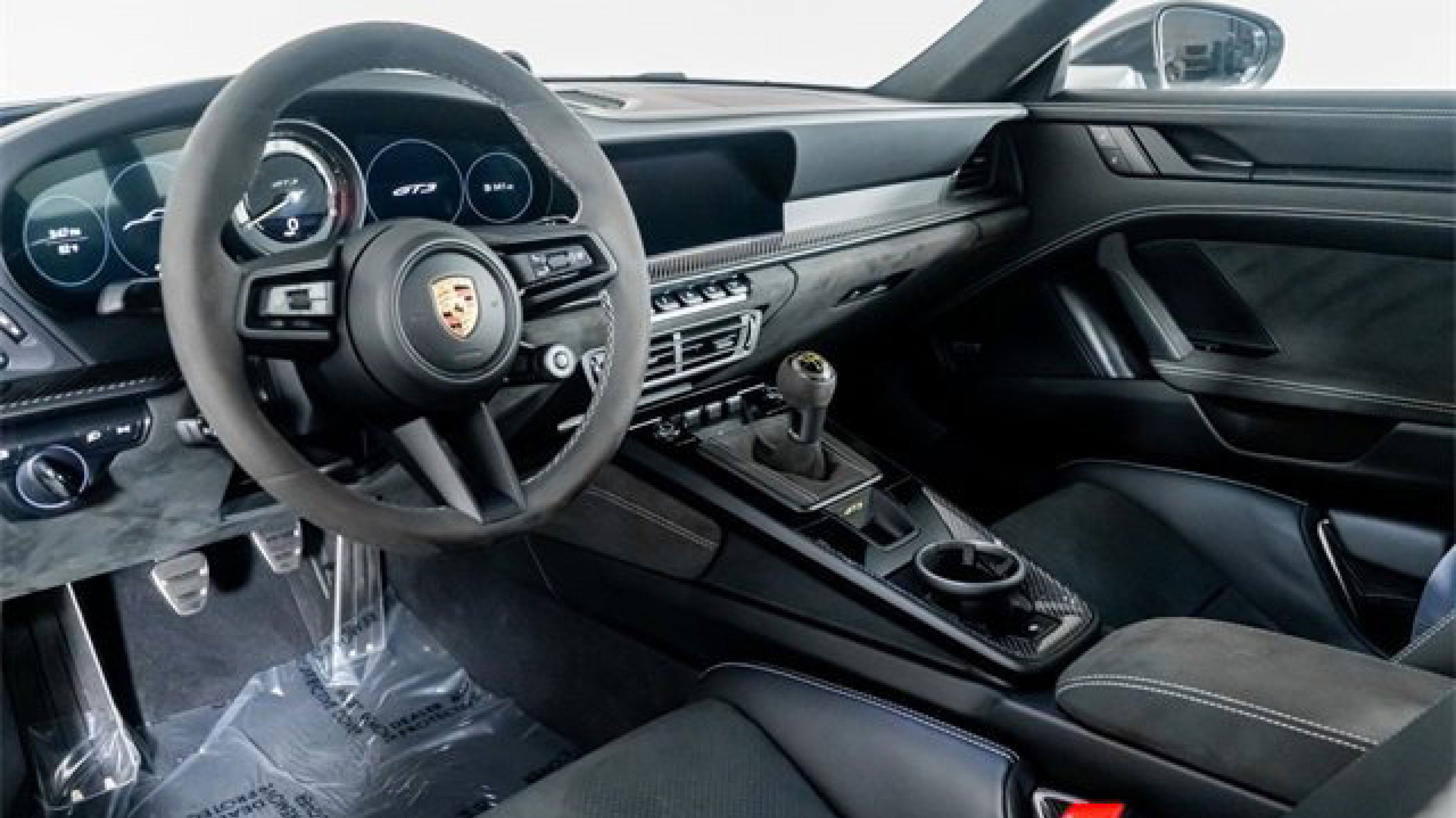 2024 Porsche 911 GT3 photo 2