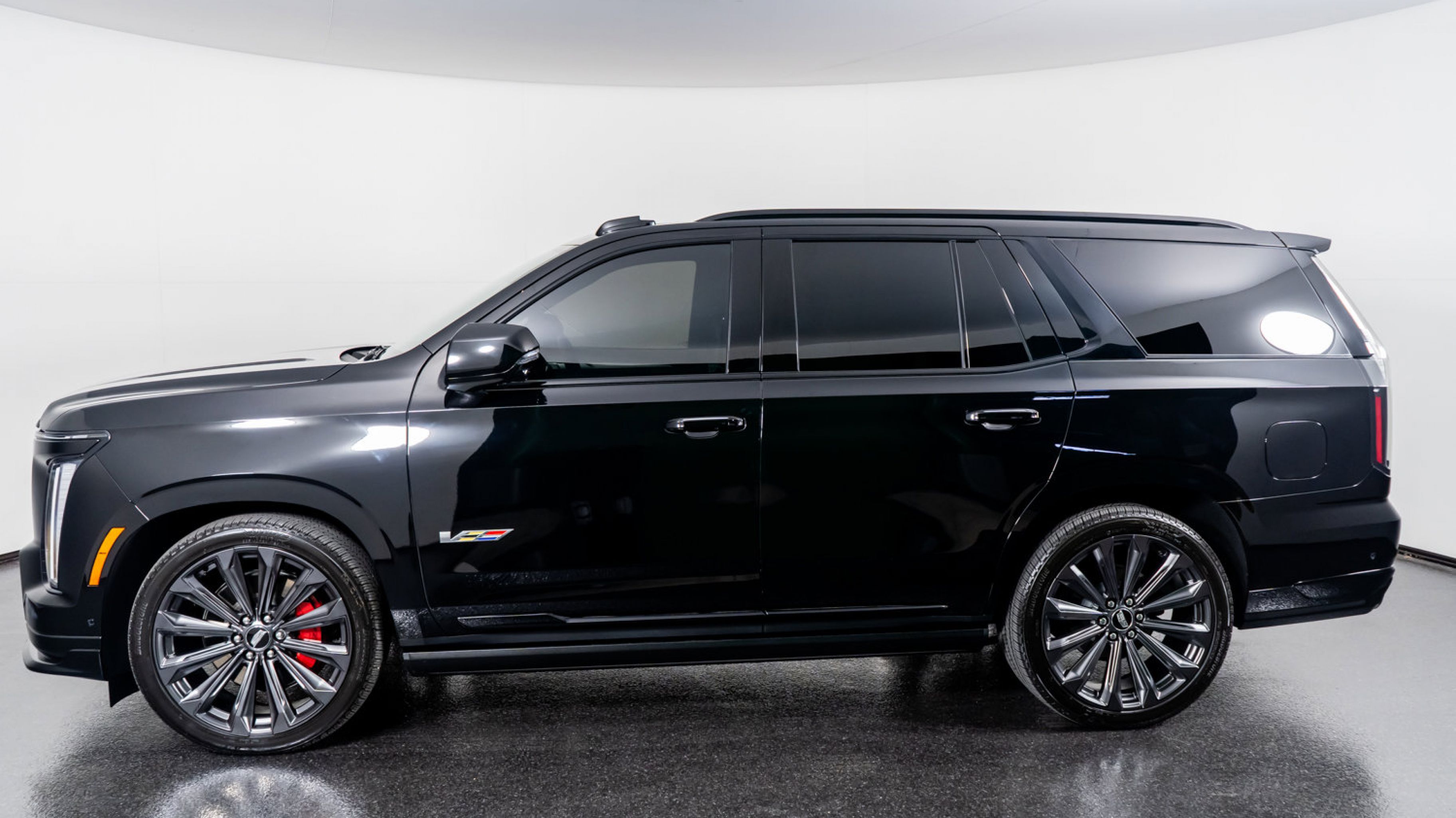 2025 Cadillac Escalade V-Series photo 15