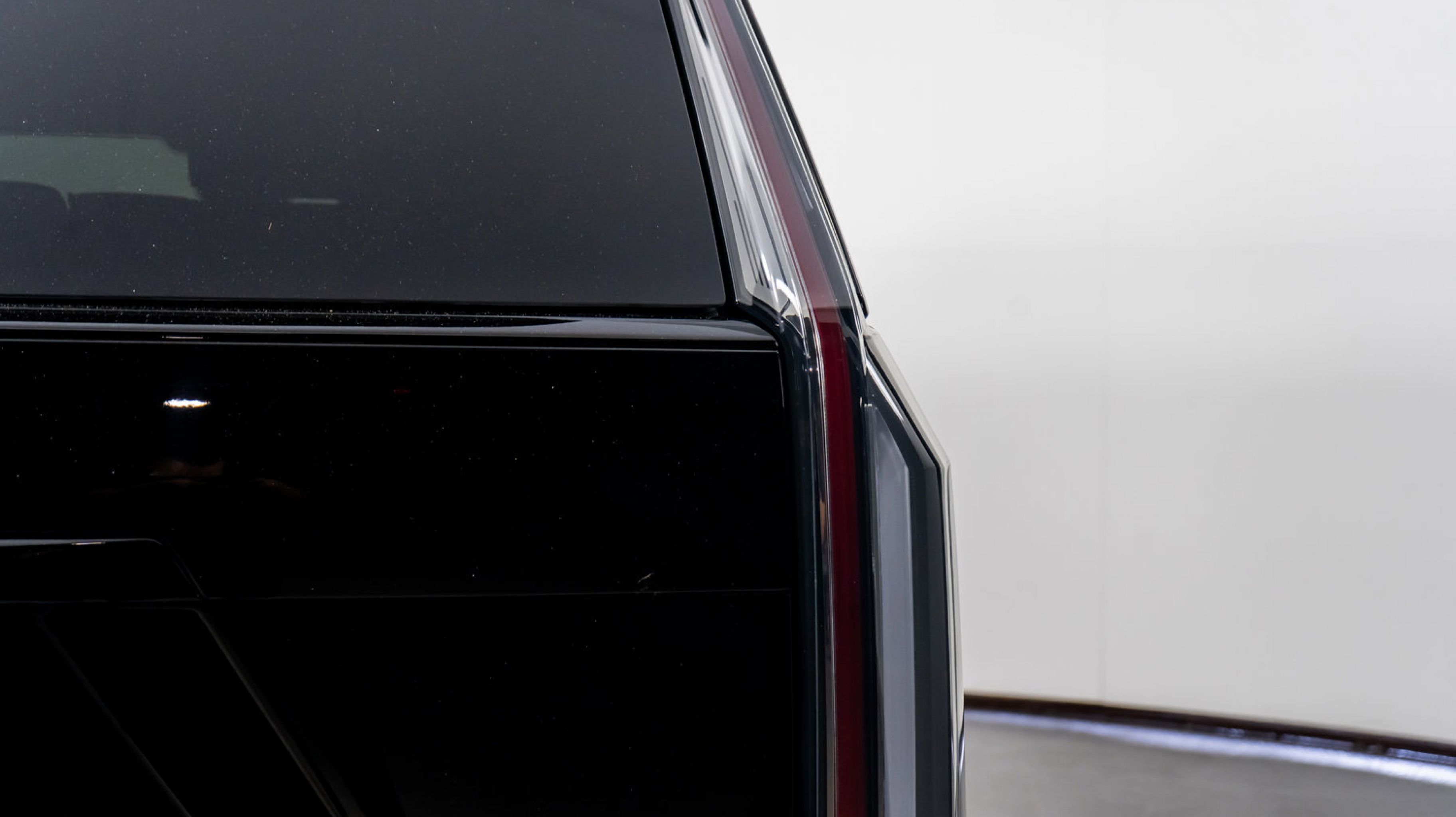 2025 Cadillac Escalade V-Series photo 11
