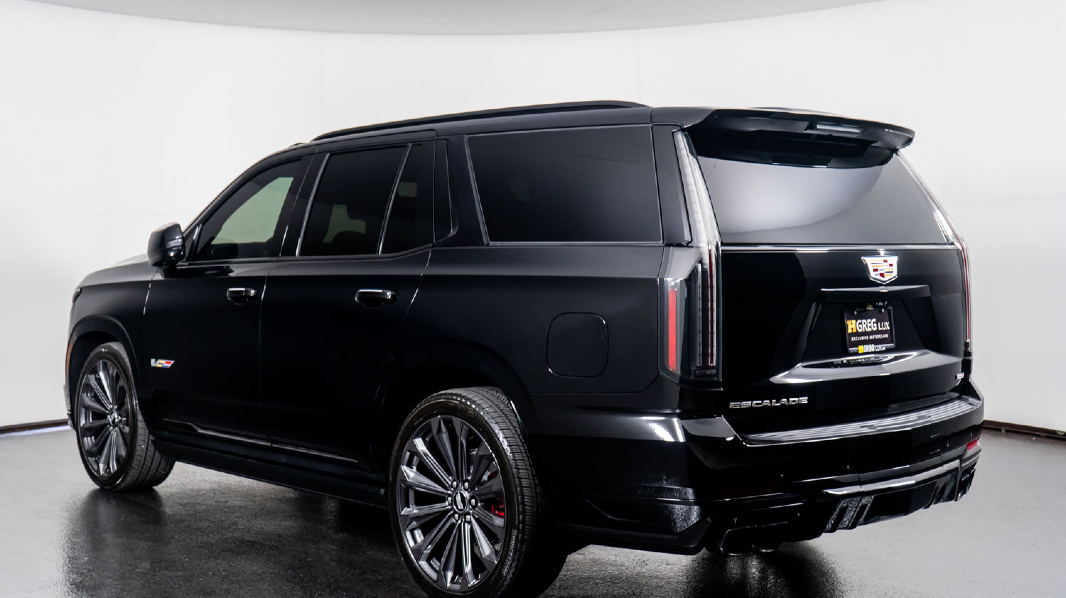 2025 Cadillac Escalade V-Series photo 14