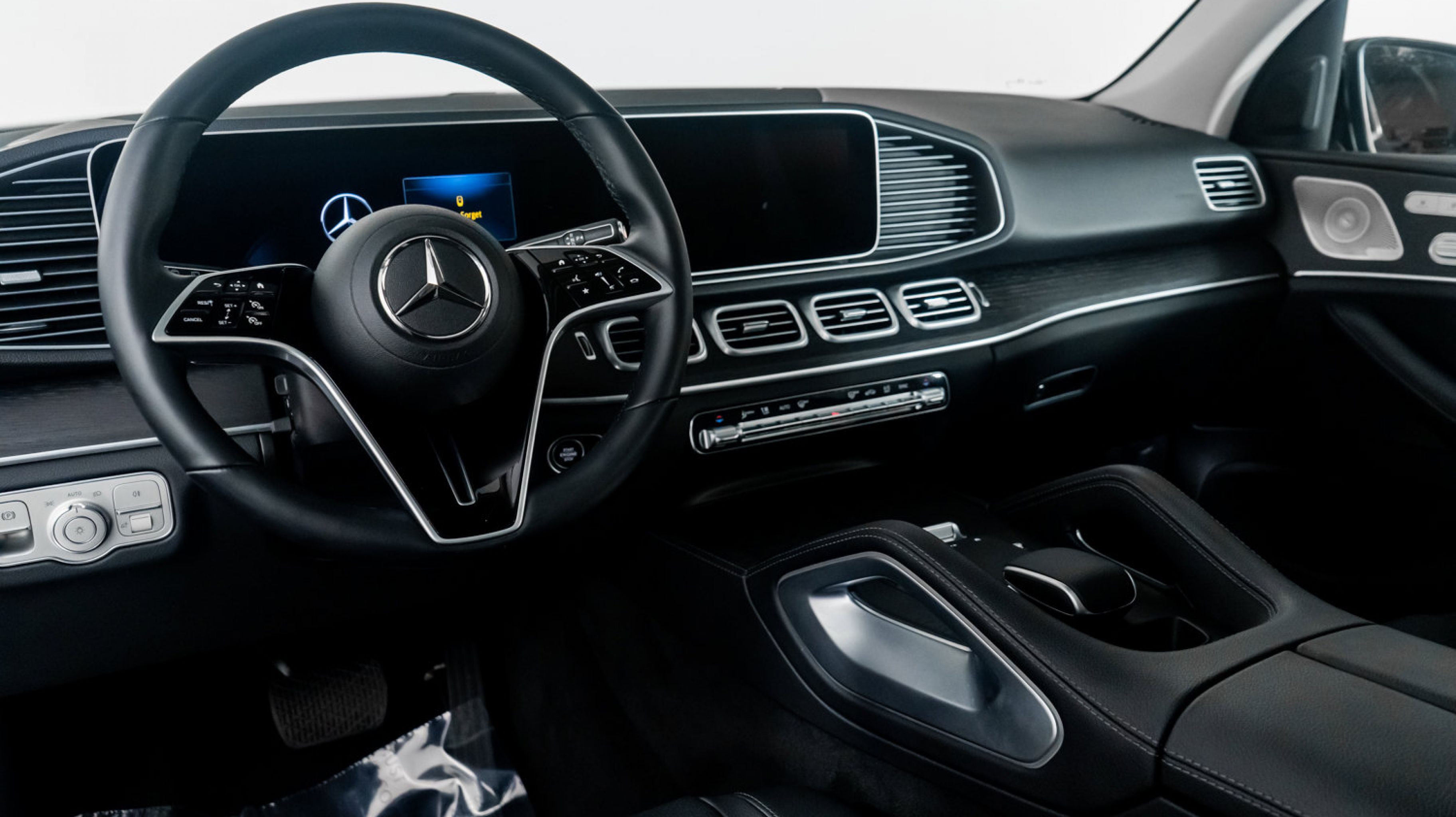 2024 Mercedes Benz GLE 450 photo 2
