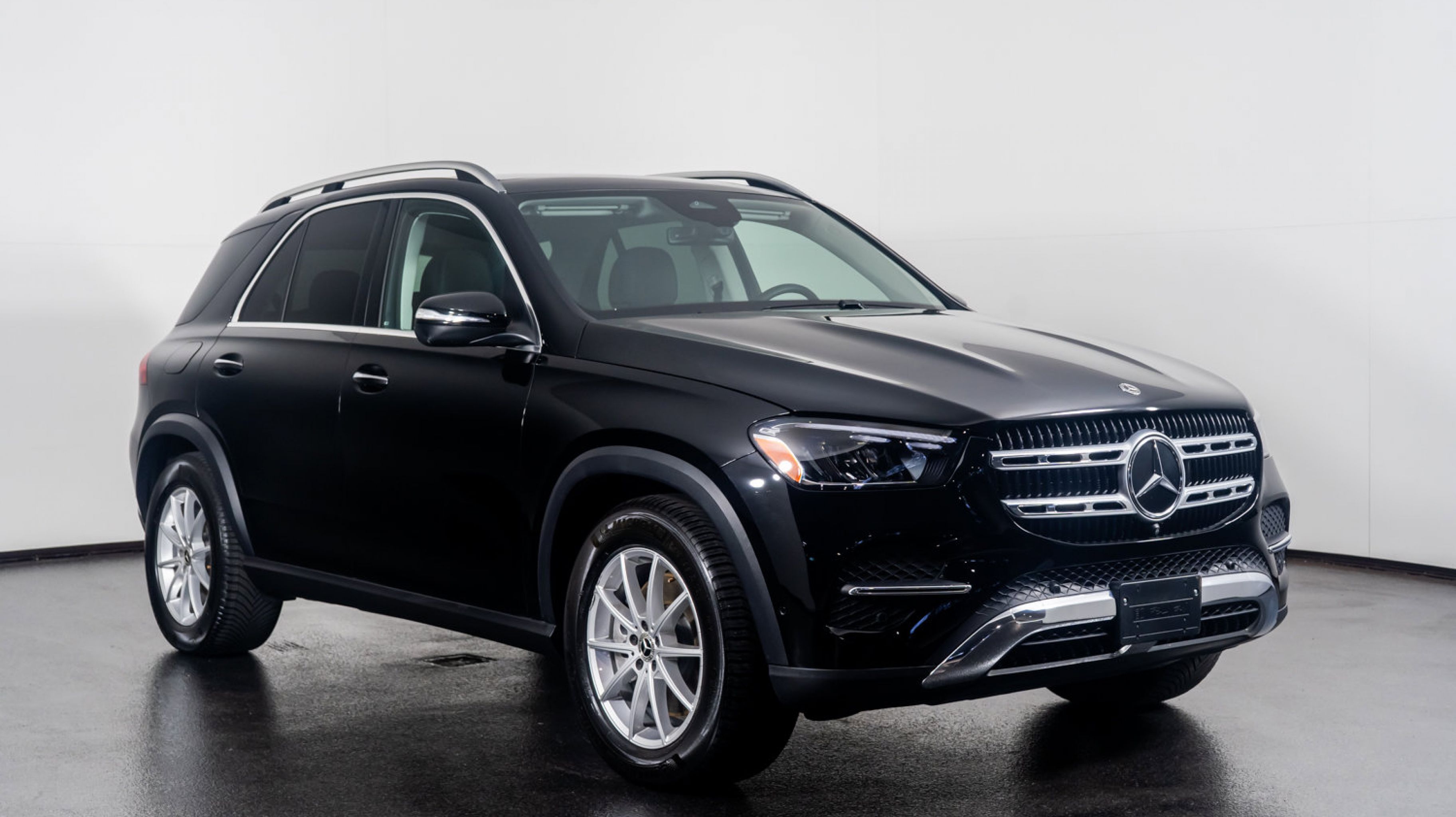 2024 Mercedes Benz GLE 450 photo 4