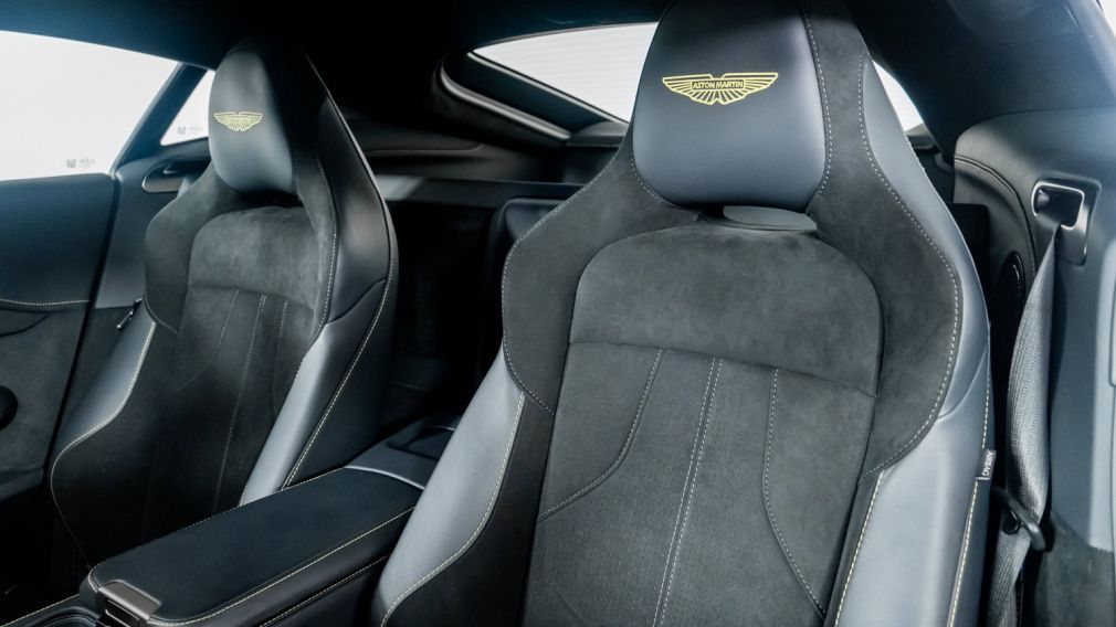 2025 Aston Martin Vantage LE photo 3