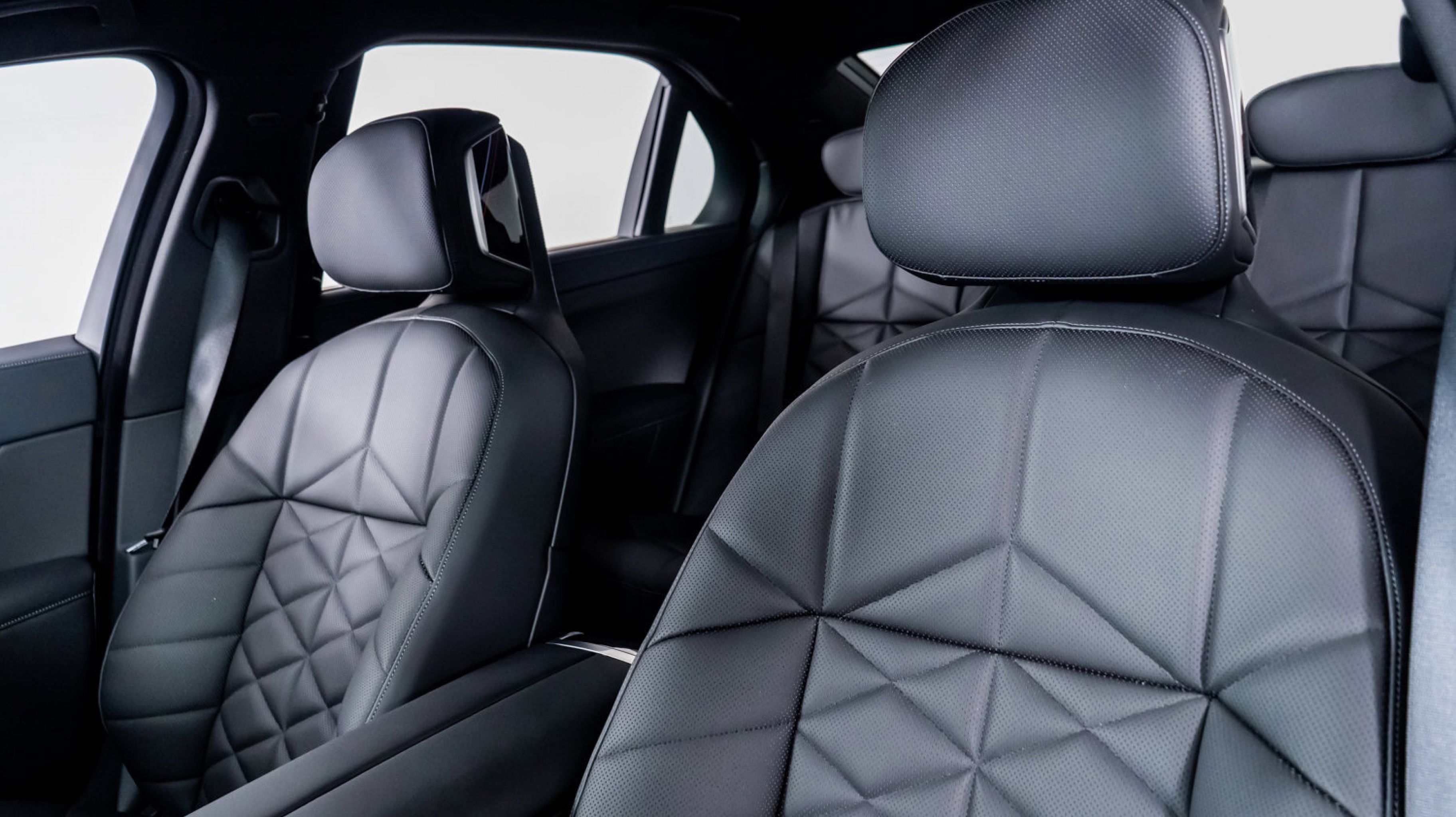 2025 Bmw 740i photo 3