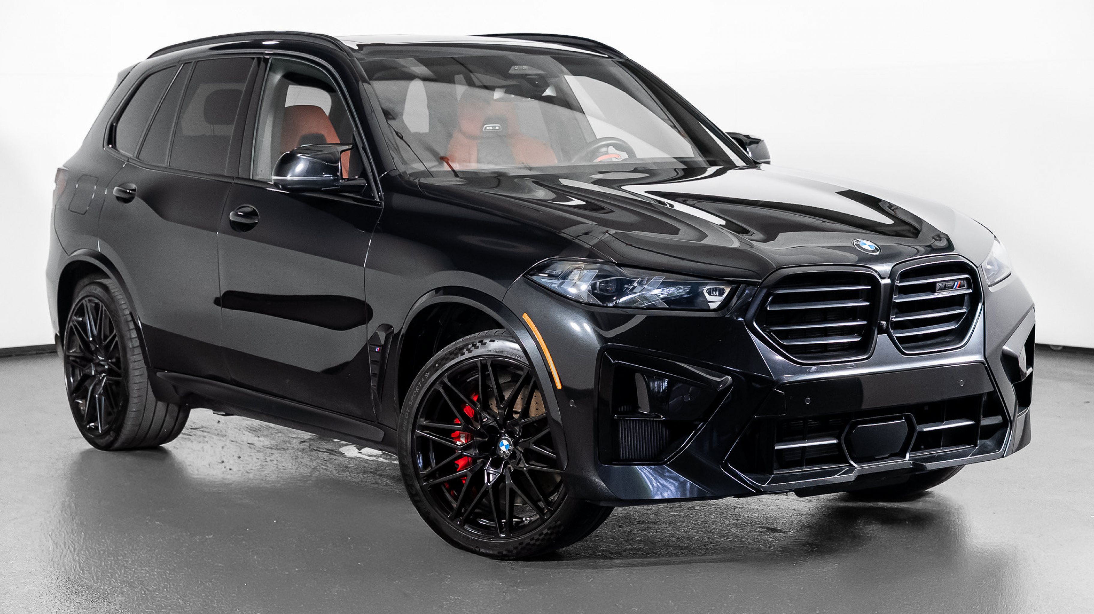 2025 BMW X5 M