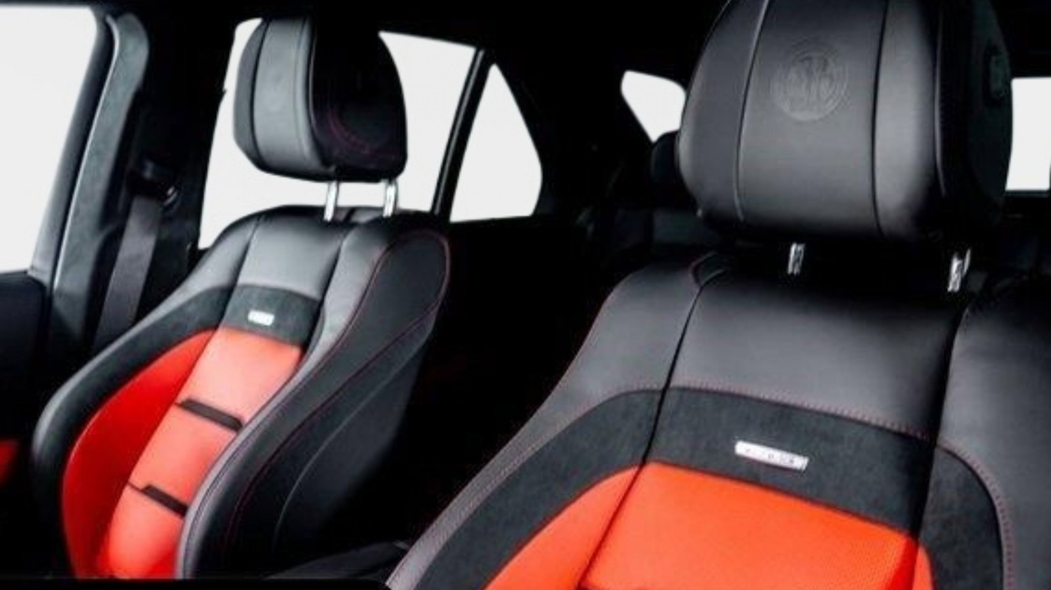 2025 Mercedes Benz GLE AMG 63 S photo 3