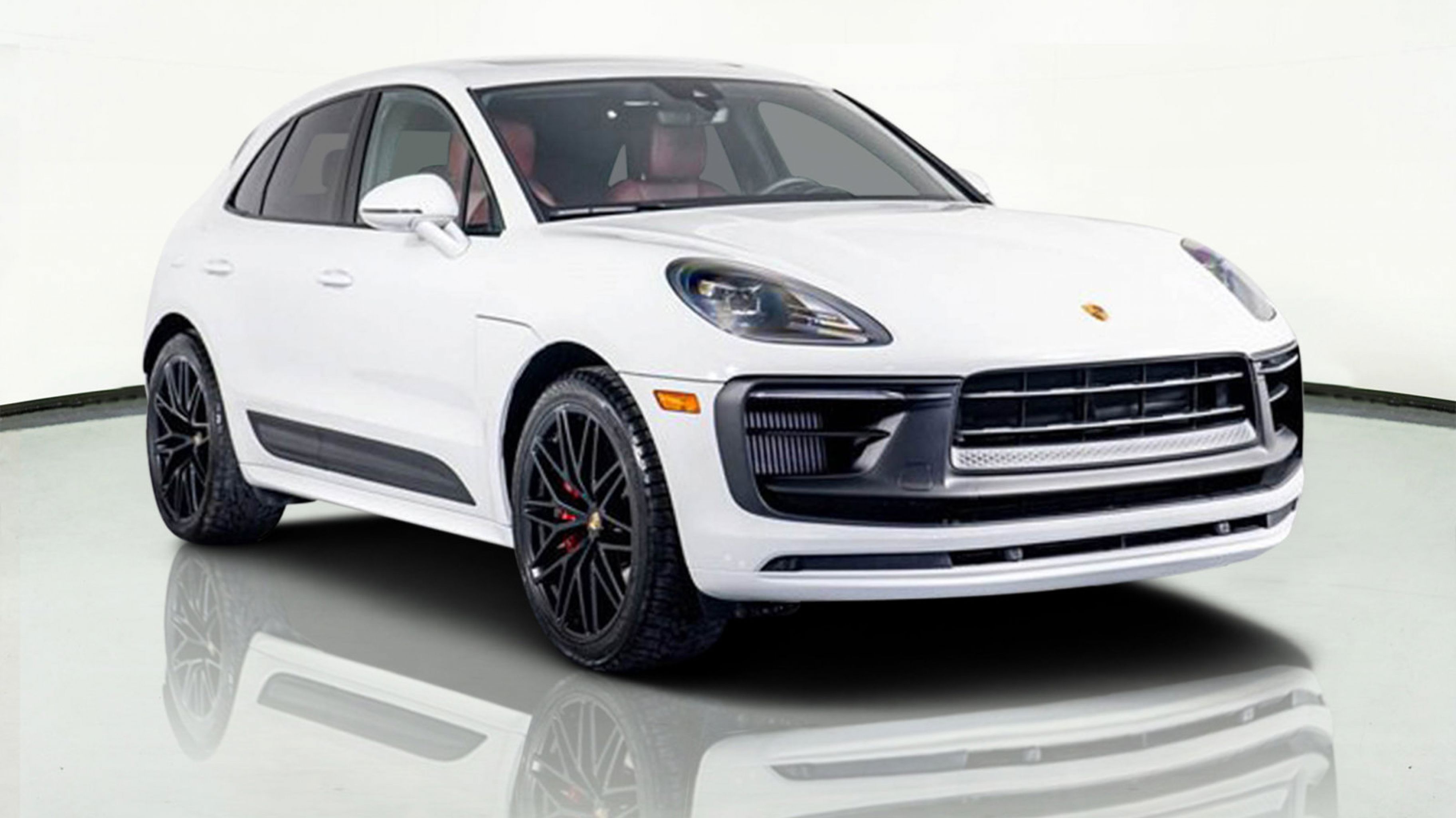 2023 Porsche Macan GTS's photo