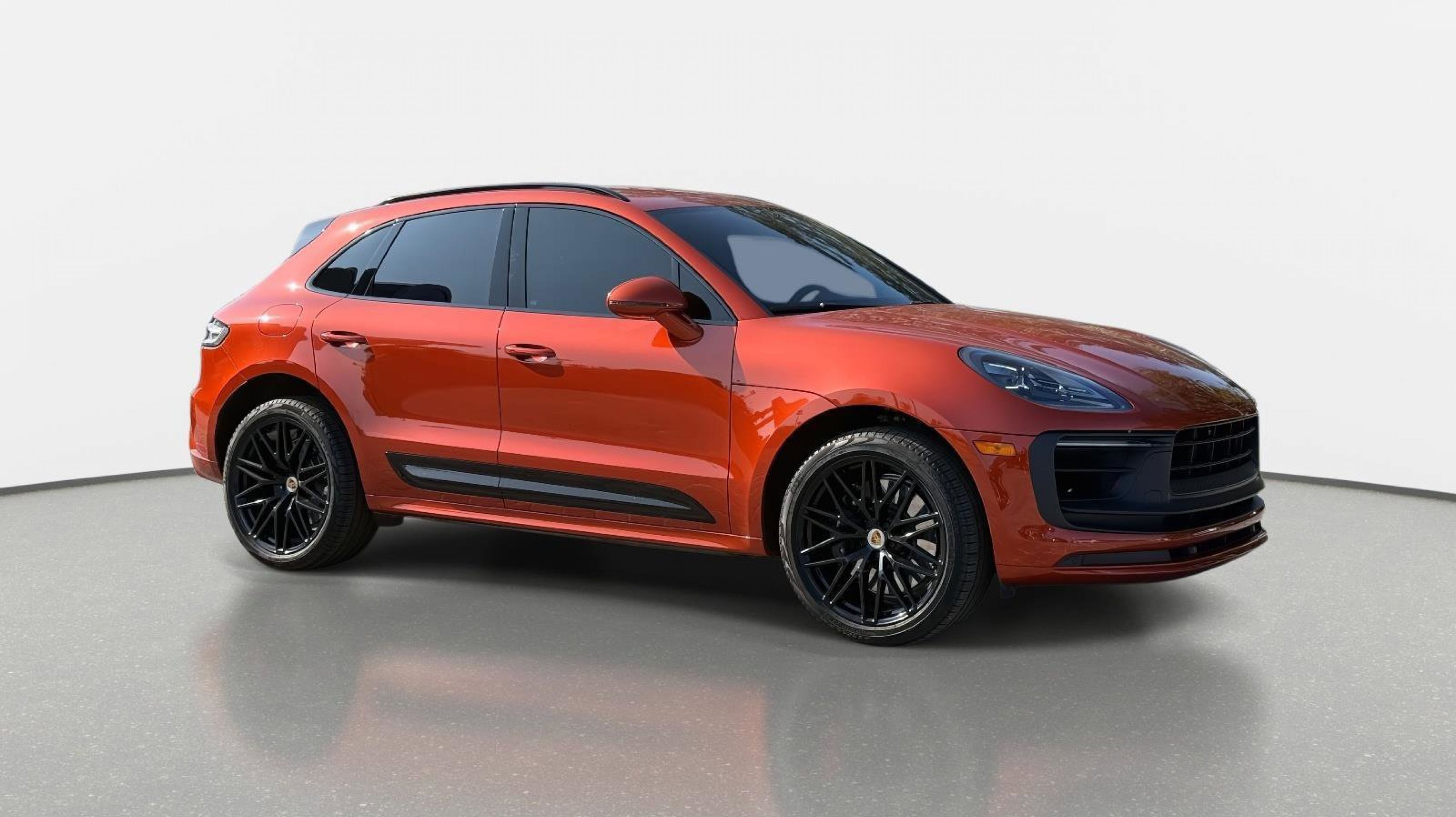 2022 Porsche Macan GTS's photo