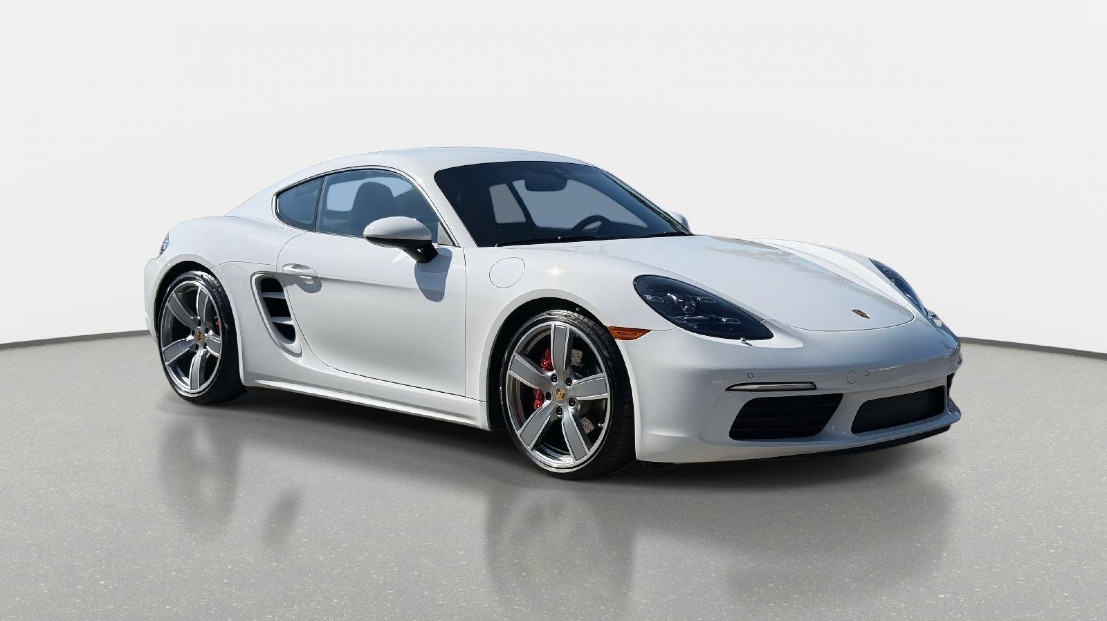 2021 Porsche 718 S's photo