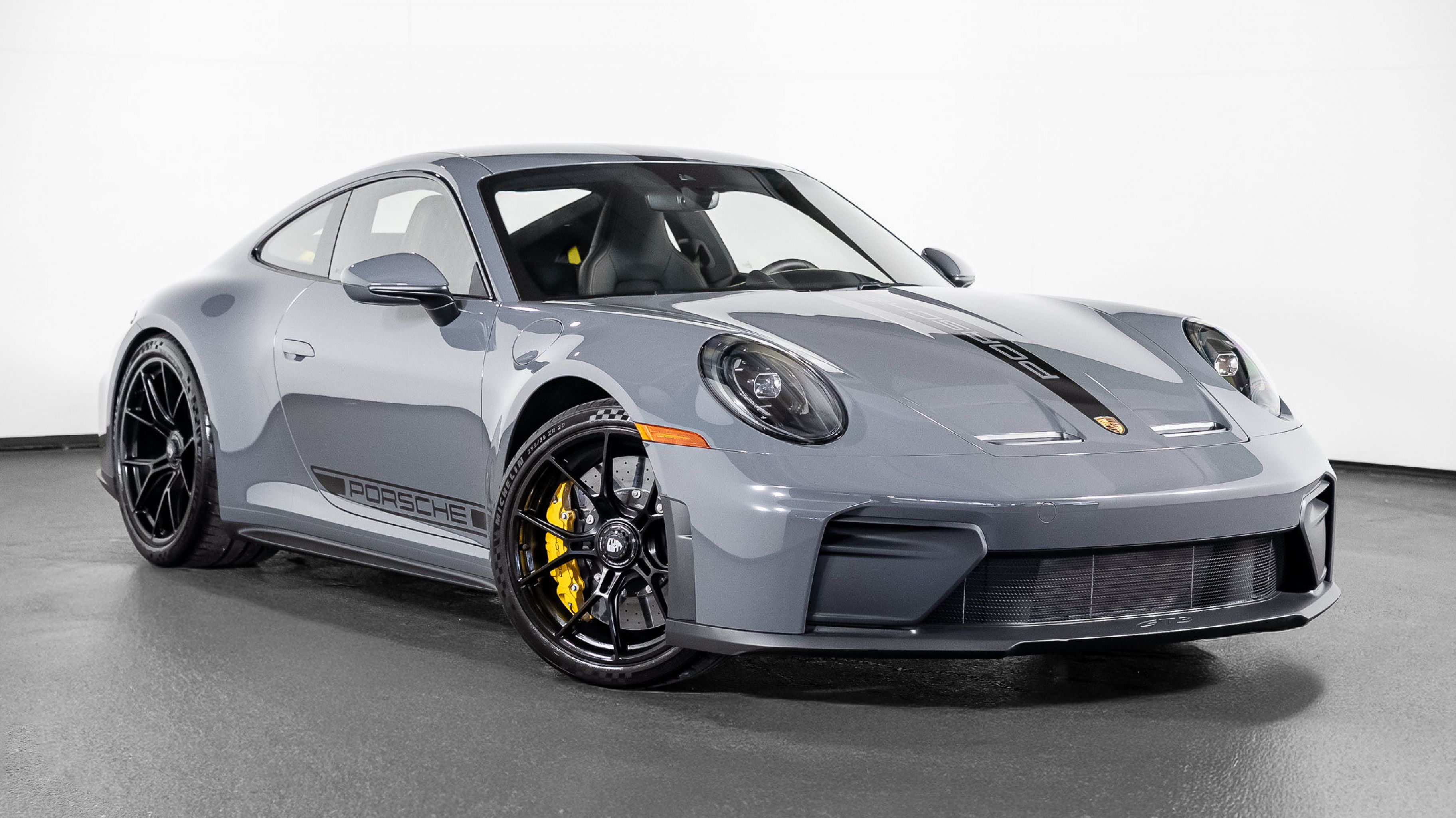 2025 Porsche 911